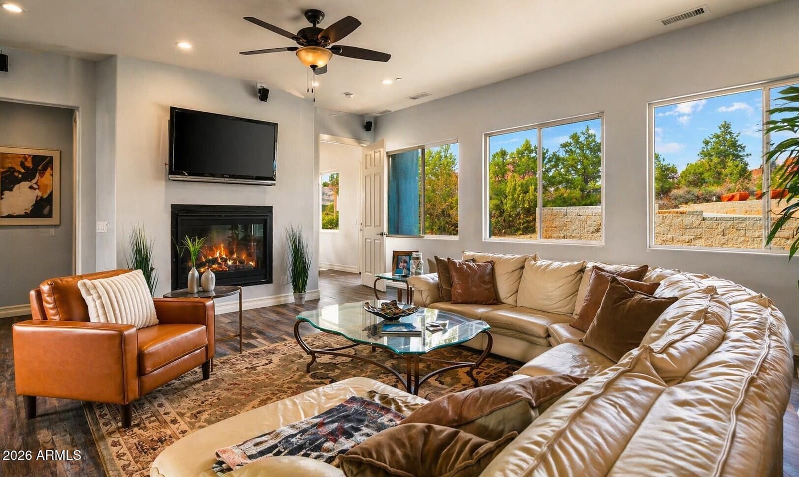 10 HO HUM Circle, Sedona, AZ 86351 — photo 5 of 44