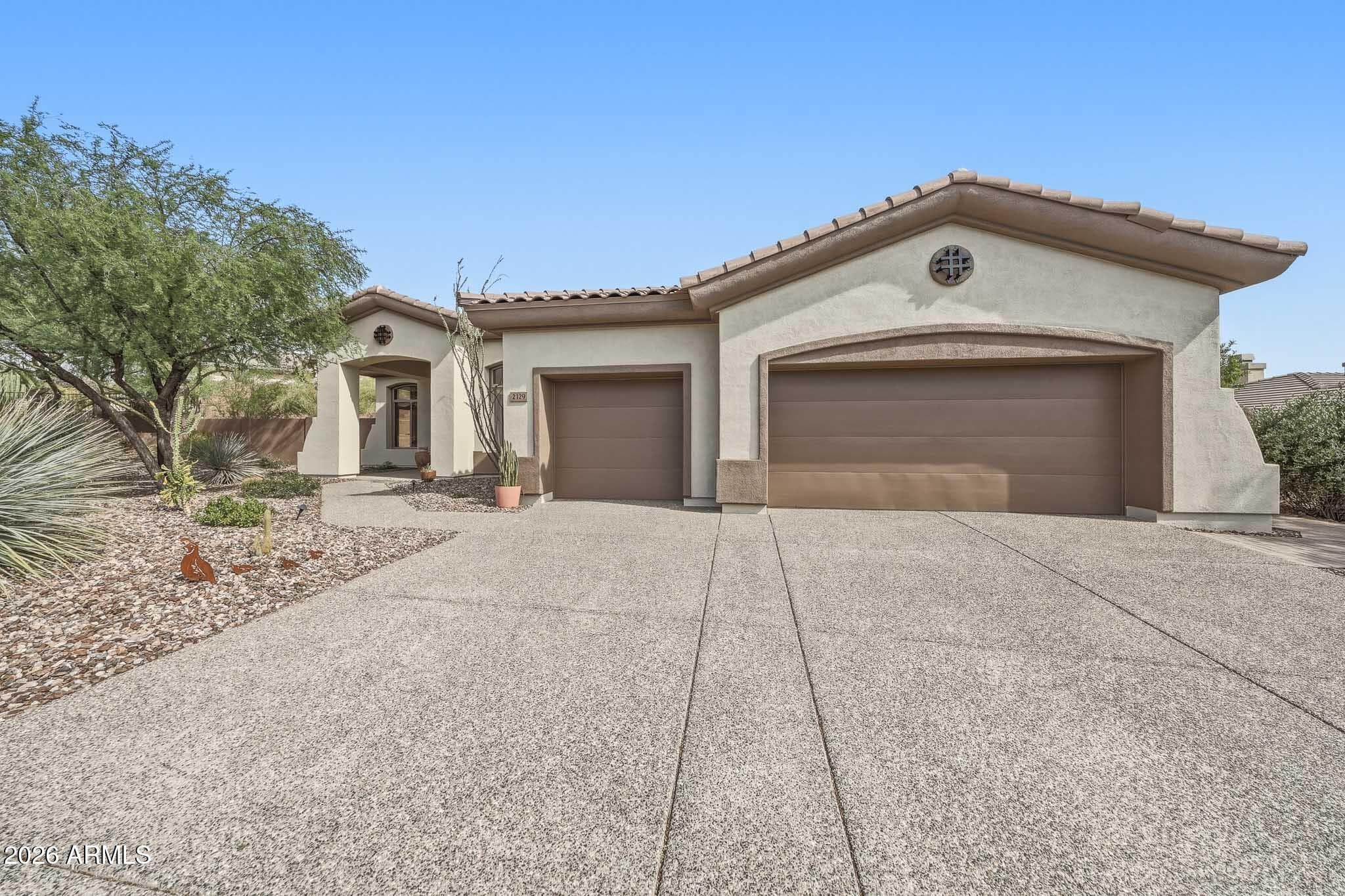 2129 W LEGENDS Way, Anthem, AZ 85086 — photo 3 of 57