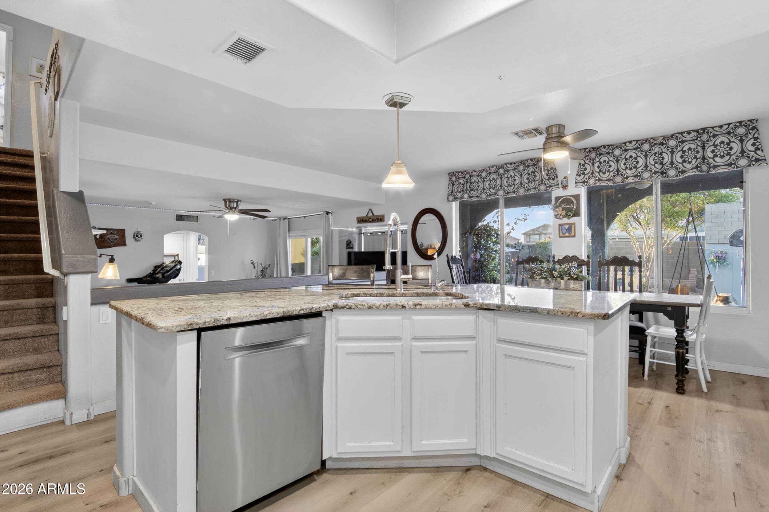 11032 W AUGUSTA Avenue, Glendale, AZ 85307 — photo 13 of 41