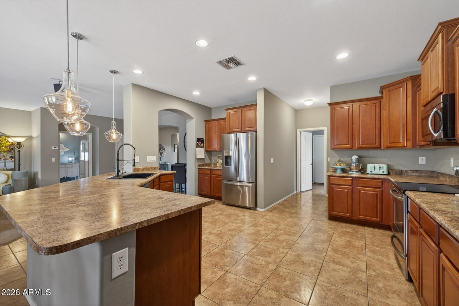 18302 W GEORGIA Avenue, Litchfield Park, AZ 85340 — photo 11 of 37