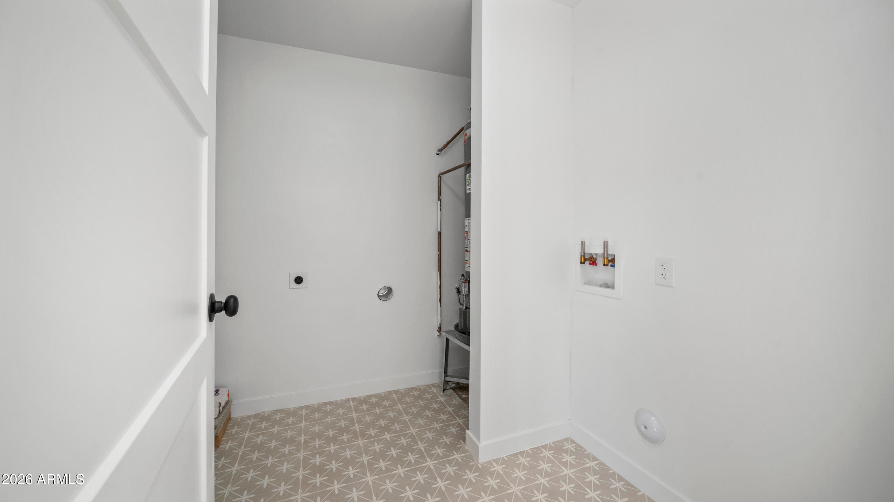 1325 E AVALON Drive, Phoenix, AZ 85014 — photo 30 of 61