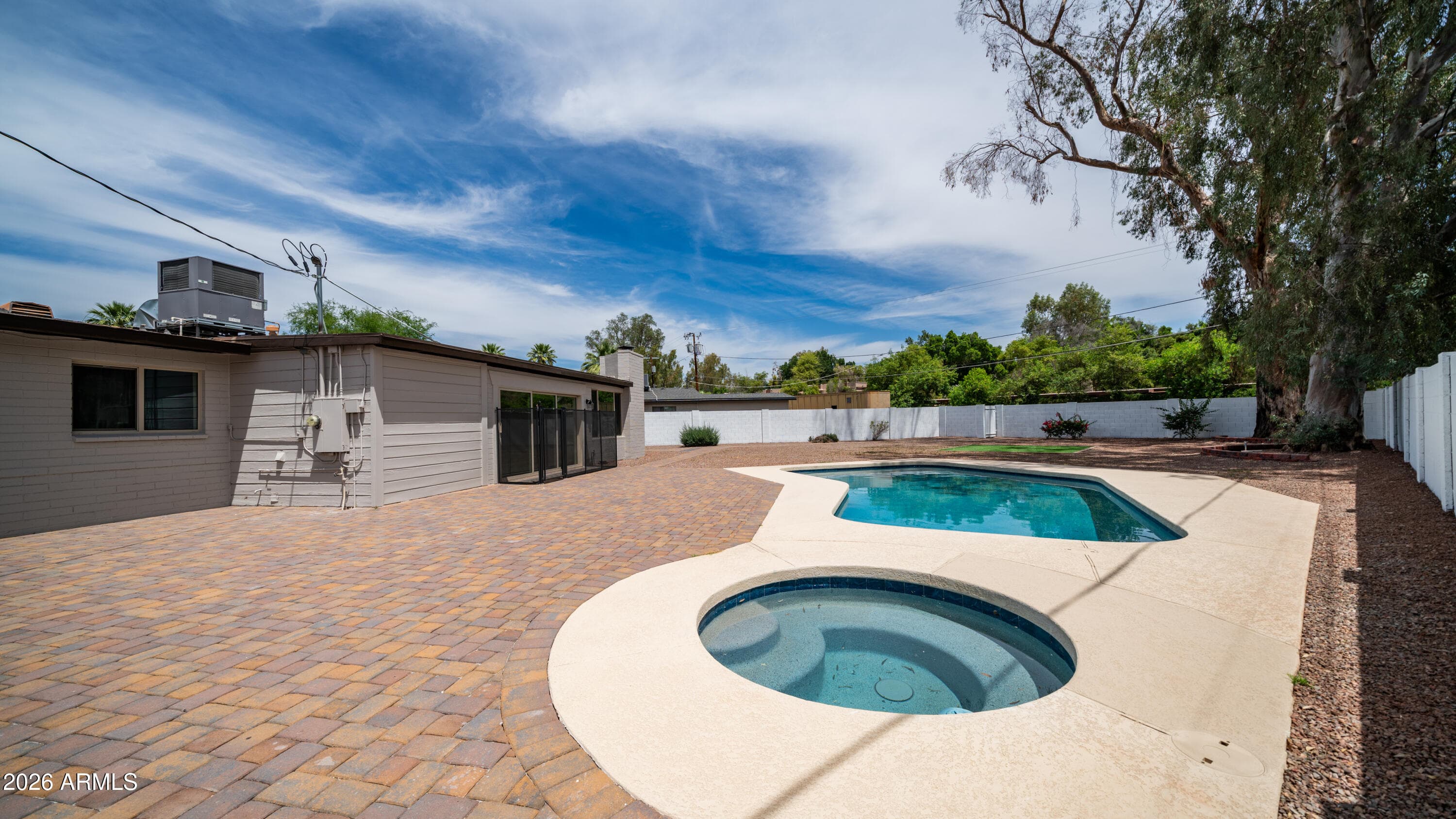 1325 E AVALON Drive, Phoenix, AZ 85014 — photo 34 of 61
