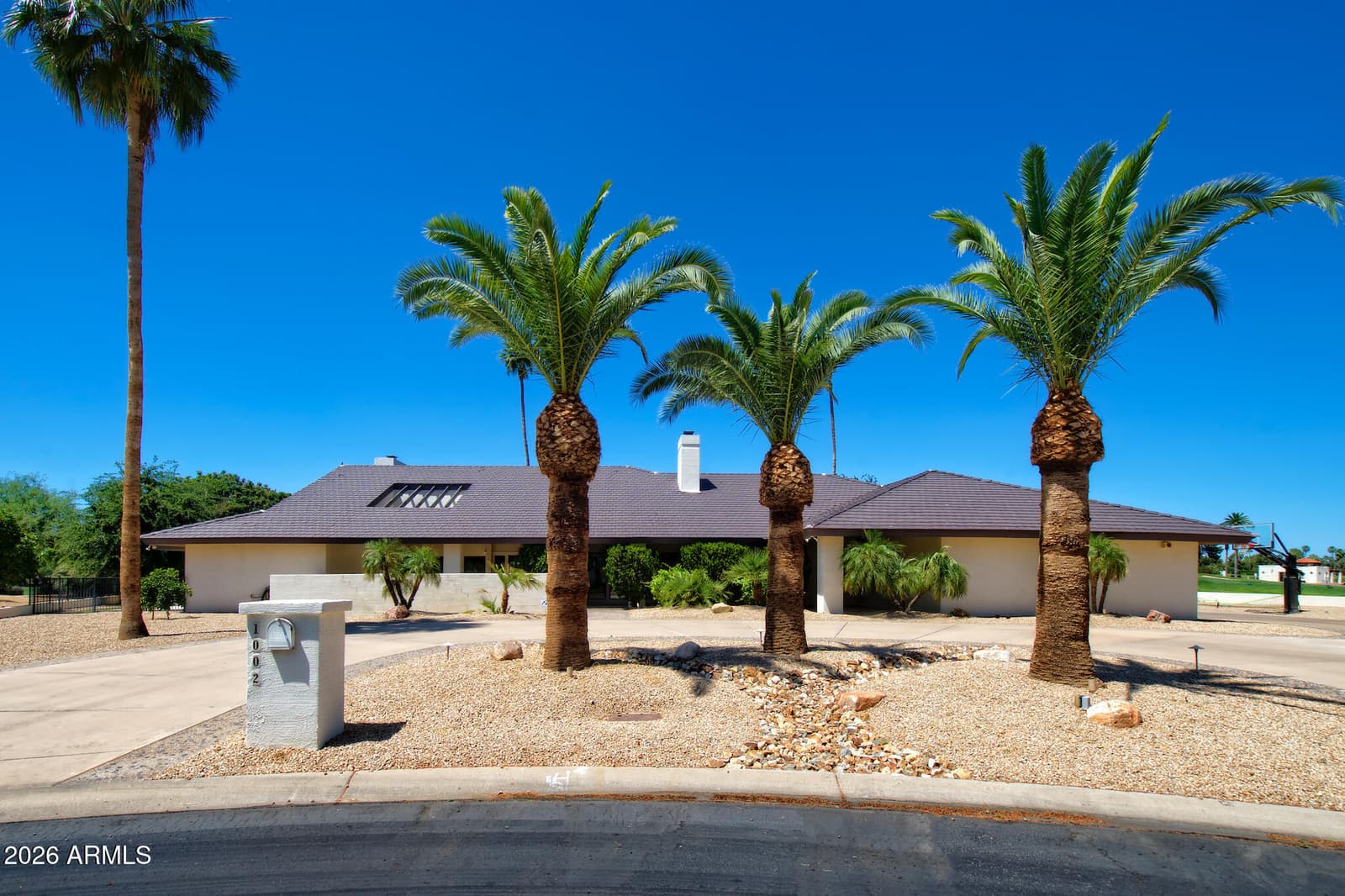 1002 E ACACIA Circle, Litchfield Park, AZ 85340 — photo 6 of 65