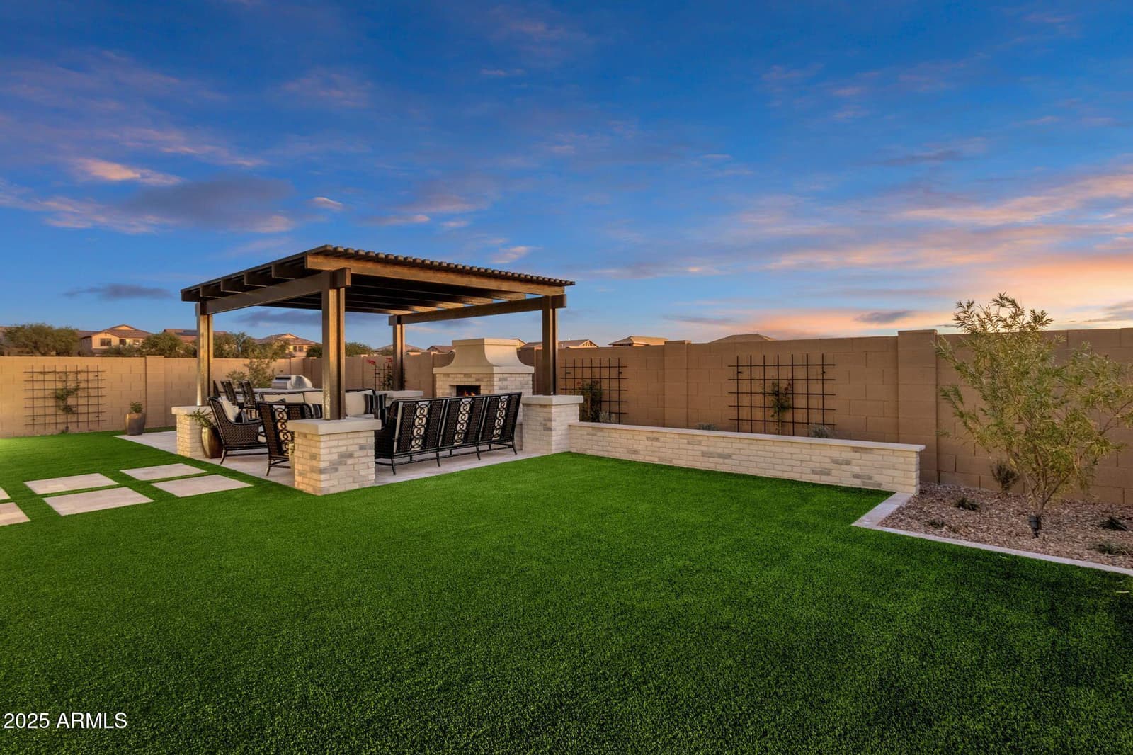 2540 E PRESIDIO Street, Mesa, AZ 85213 — photo 18 of 26