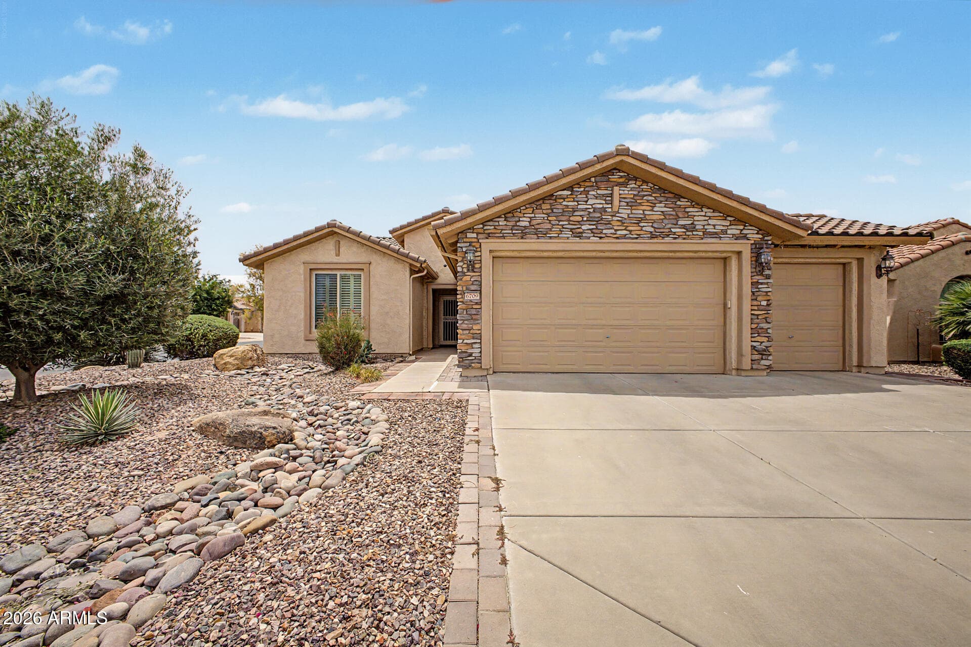 6709 W WILLOW Way, Florence, AZ 85132 — photo 32 of 60