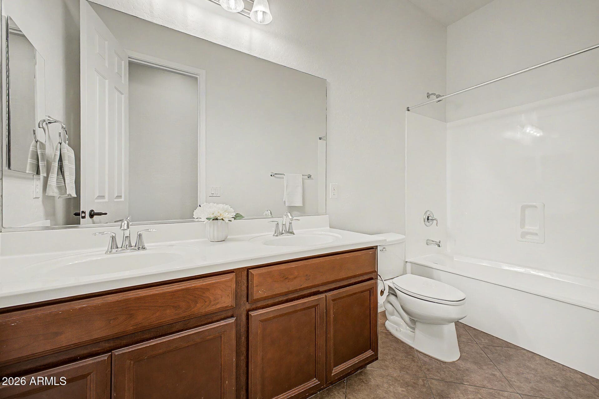 2564 E ORLEANS Drive, Gilbert, AZ 85298 — photo 33 of 41