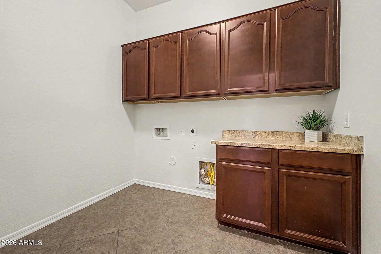 2564 E ORLEANS Drive, Gilbert, AZ 85298 — photo 34 of 41