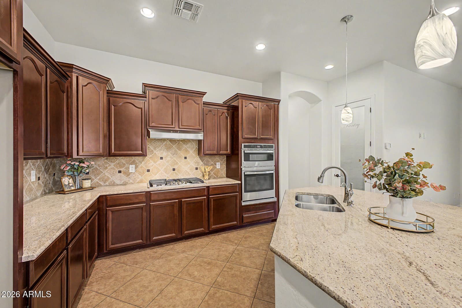 2564 E ORLEANS Drive, Gilbert, AZ 85298 — photo 19 of 41
