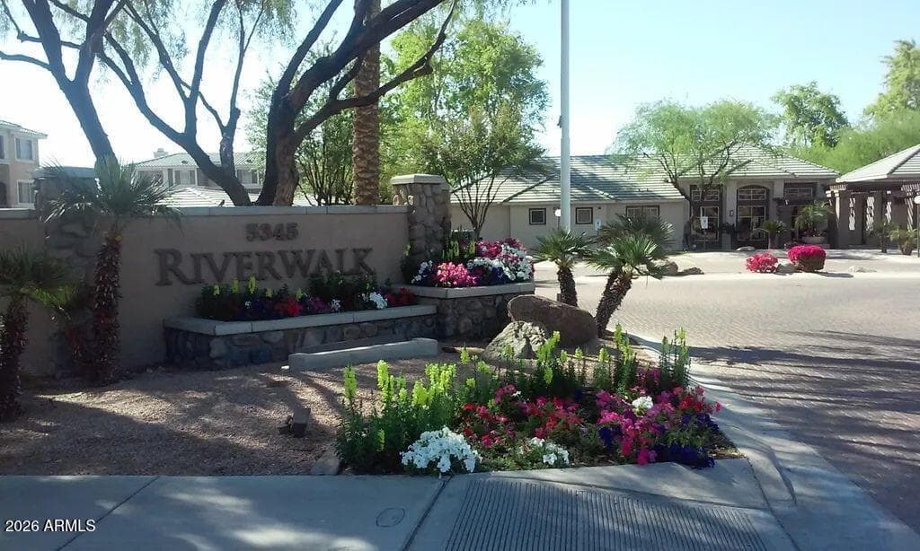 5345 E VAN BUREN Street 374, Phoenix, AZ 85008 — photo 24 of 31