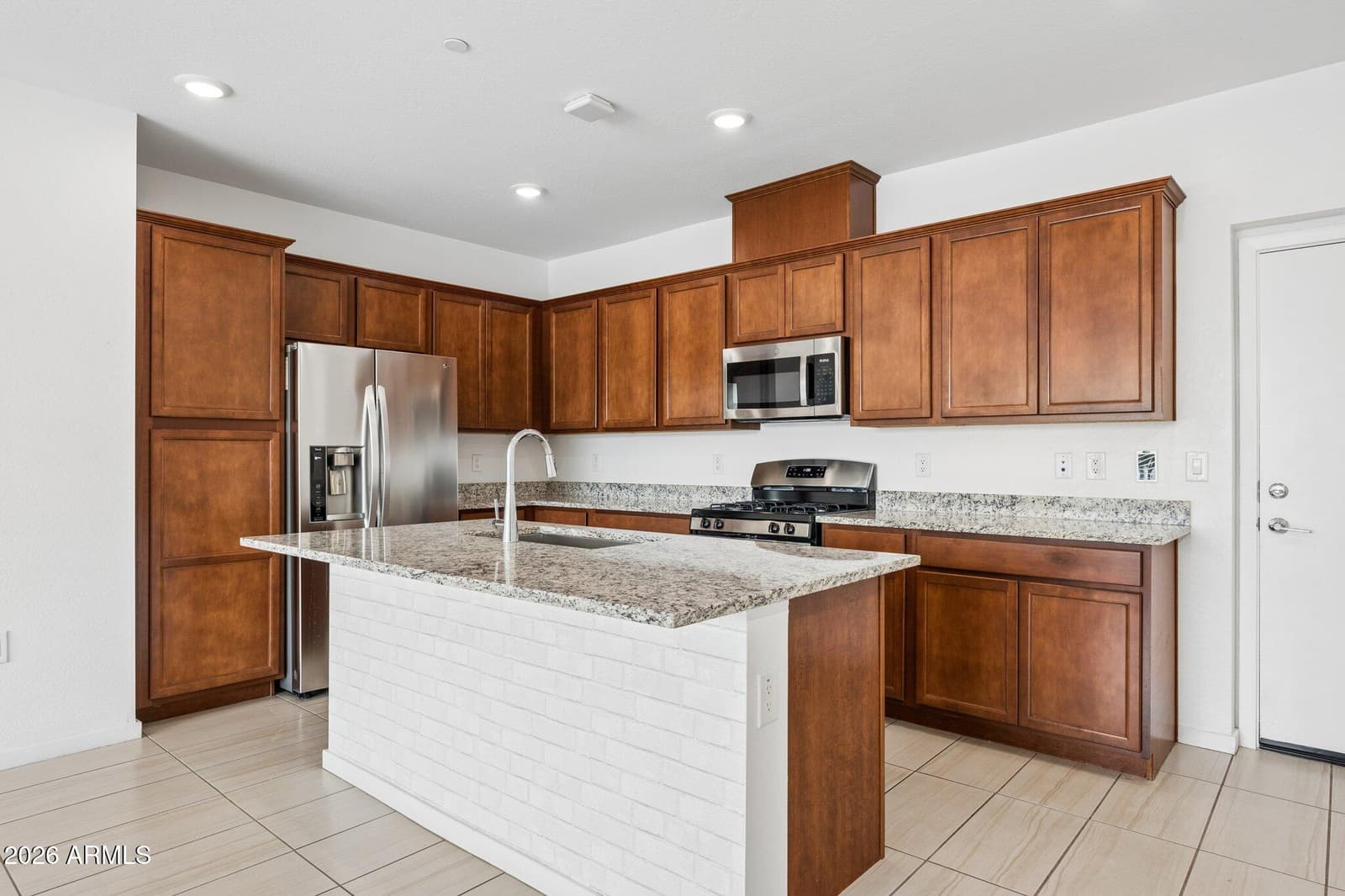 760 E Doral Avenue 101, Gilbert, AZ 85297 — photo 6 of 24
