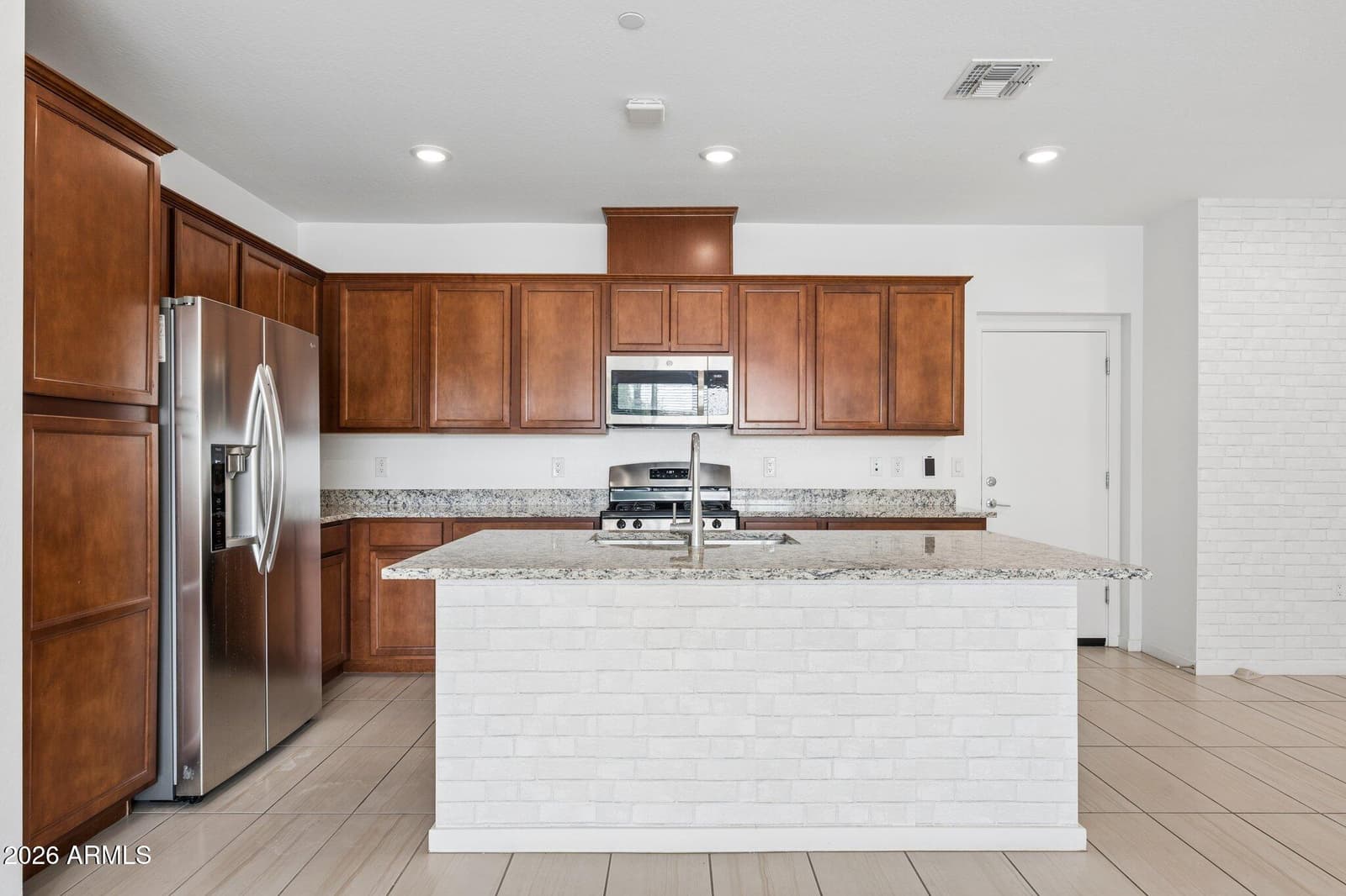 760 E Doral Avenue 101, Gilbert, AZ 85297 — photo 7 of 24