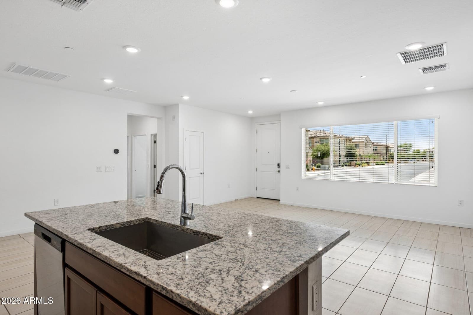 760 E Doral Avenue 101, Gilbert, AZ 85297 — photo 5 of 24