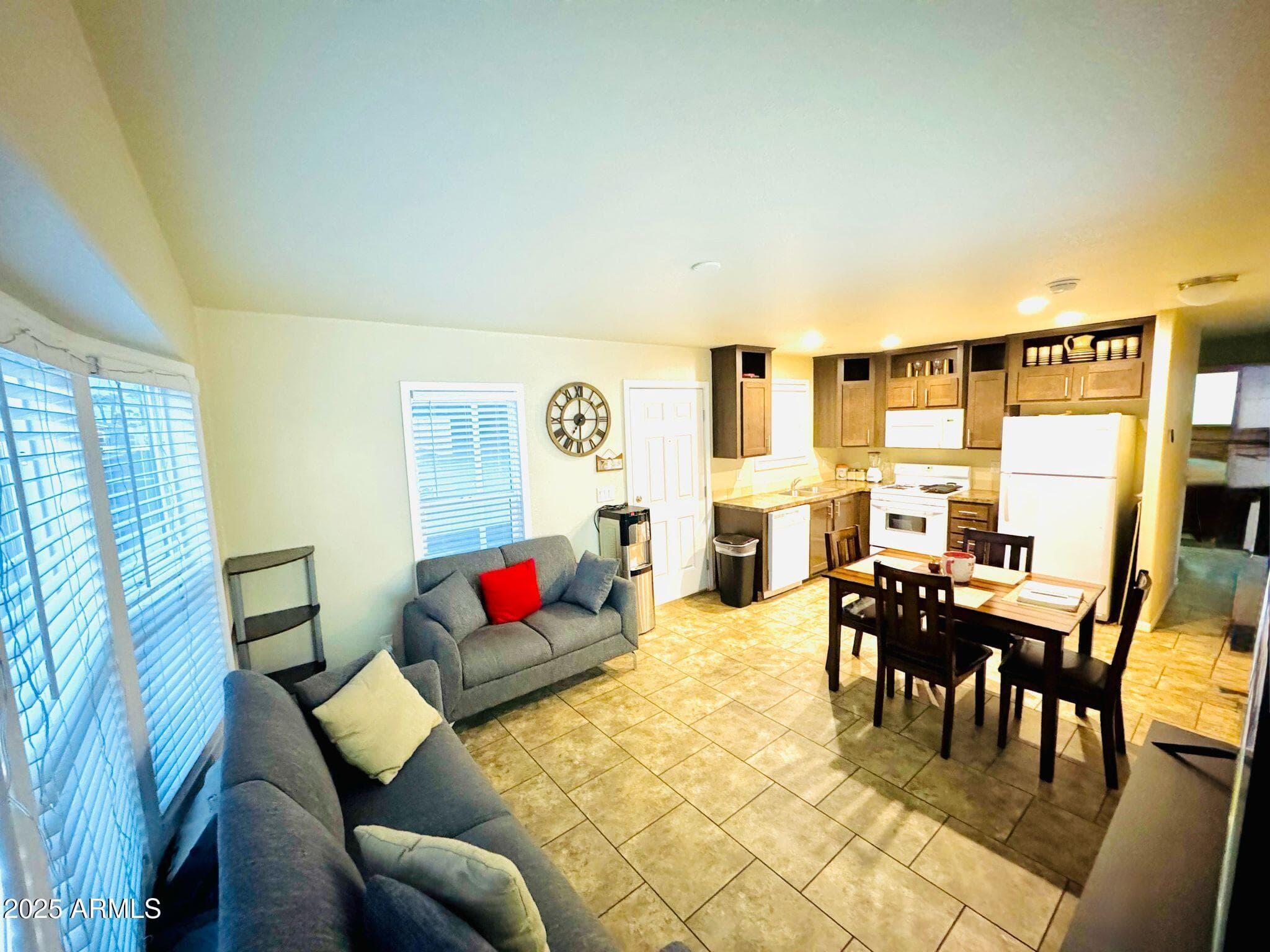4400 W MISSOURI Avenue 249, Glendale, AZ 85301 — photo 2 of 9