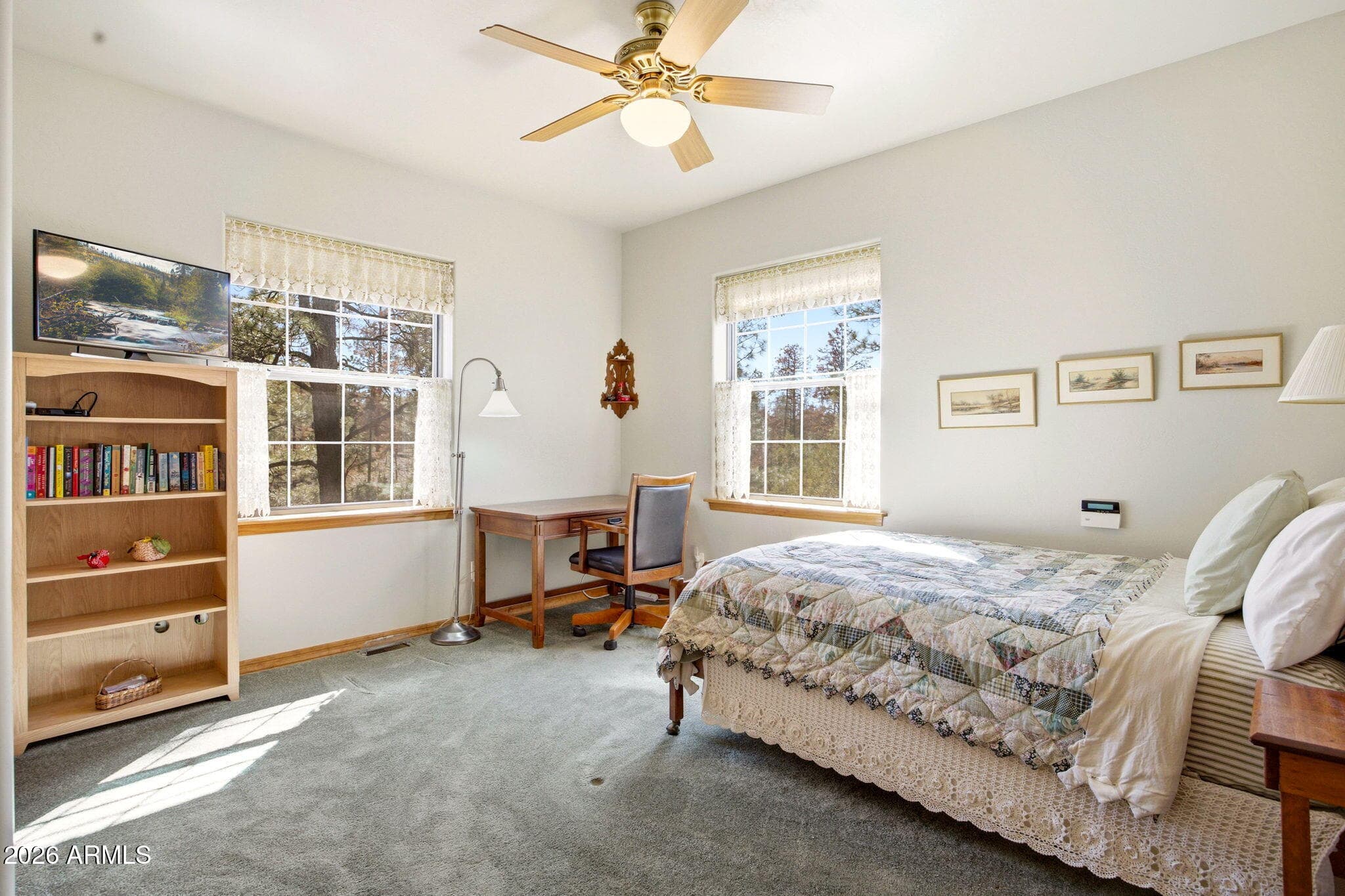 2832 LAZY EIGHT Court, Overgaard, AZ 85933 — photo 13 of 48