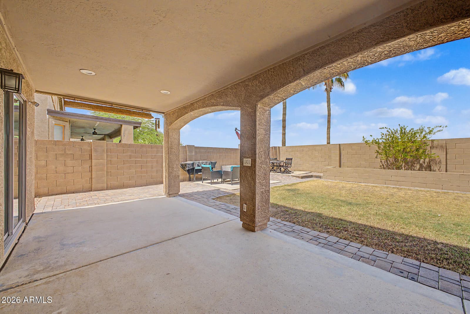 2916 W GLASS Lane, Phoenix, AZ 85041 — photo 31 of 36