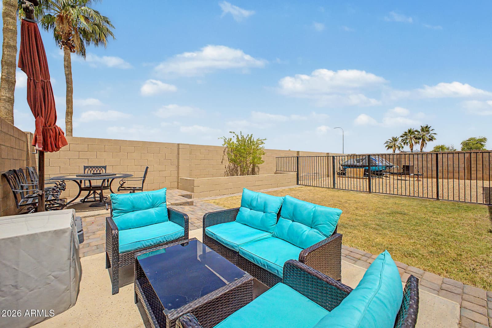 2916 W GLASS Lane, Phoenix, AZ 85041 — photo 32 of 36