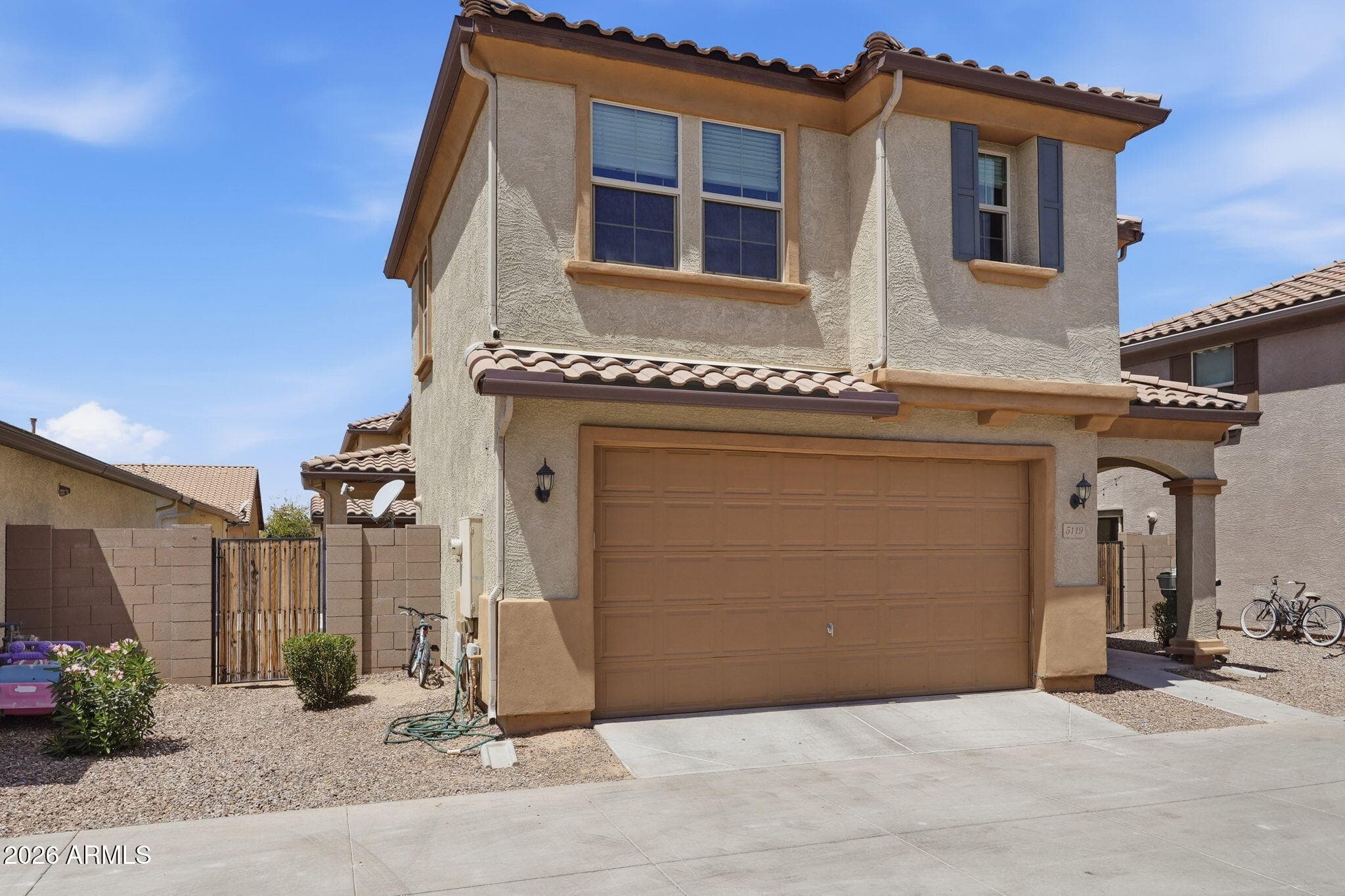 5119 E GREENWAY Street, Mesa, AZ 85205 — photo 3 of 42