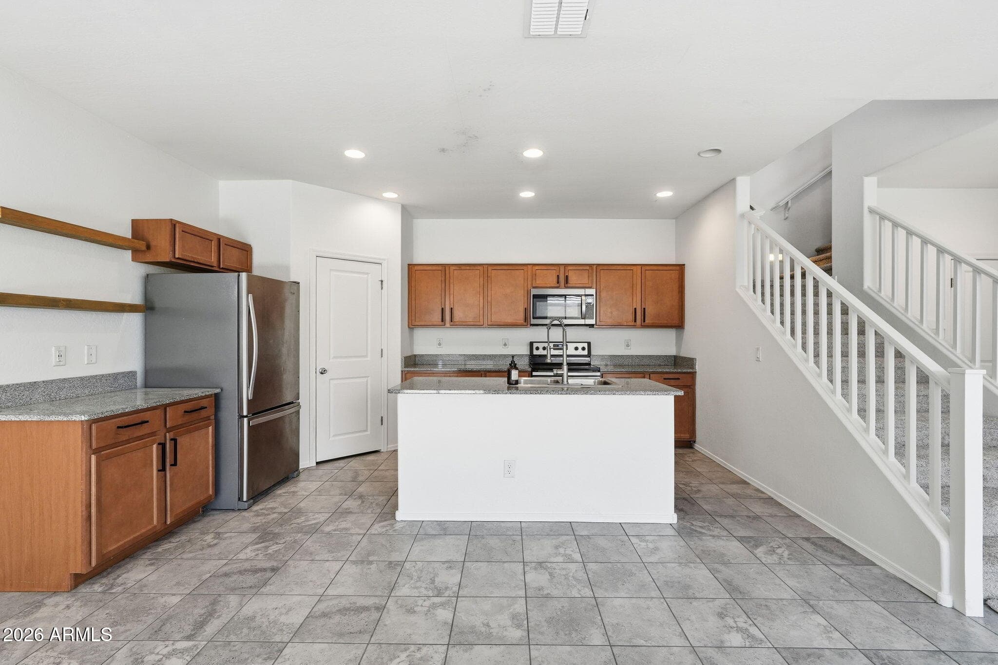 5119 E GREENWAY Street, Mesa, AZ 85205 — photo 13 of 42