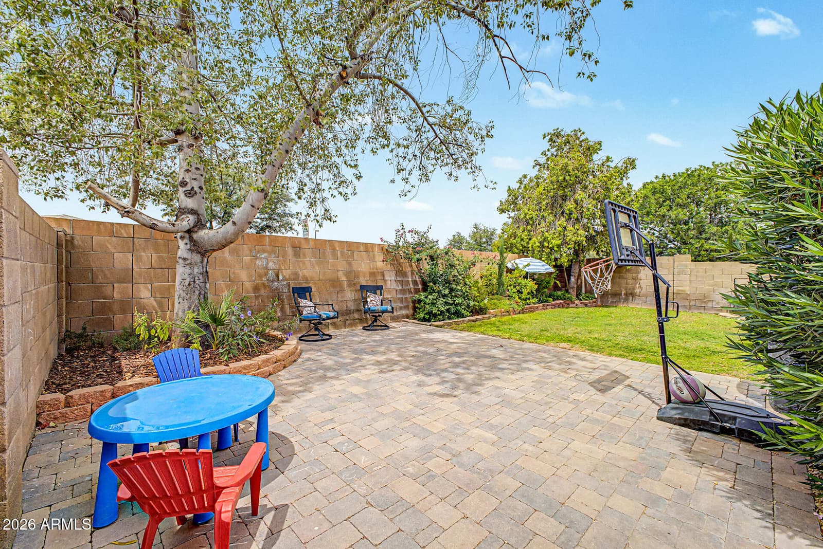 1094 S SIERRA Street, Gilbert, AZ 85296 — photo 24 of 30