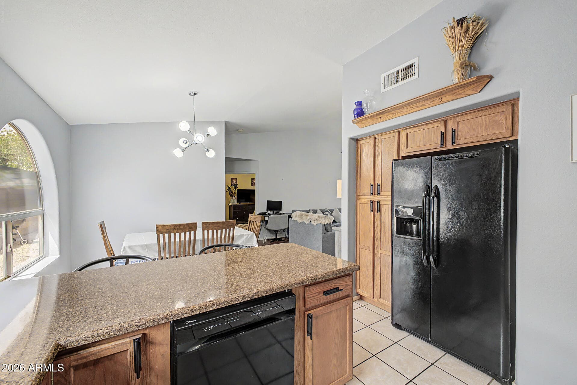1094 S SIERRA Street, Gilbert, AZ 85296 — photo 10 of 30