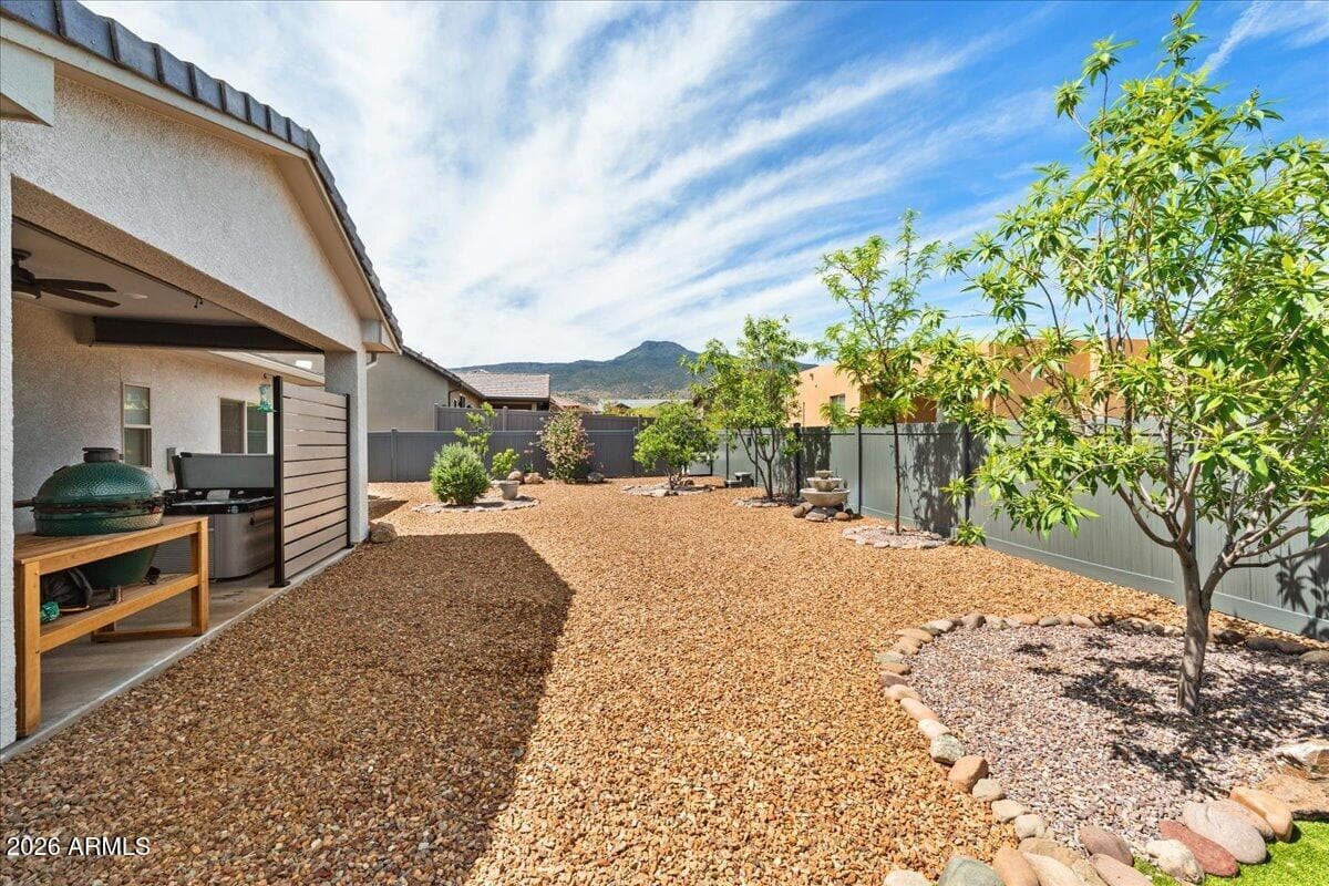 560 SKYLINE Boulevard, Clarkdale, AZ 86324 — photo 9 of 43