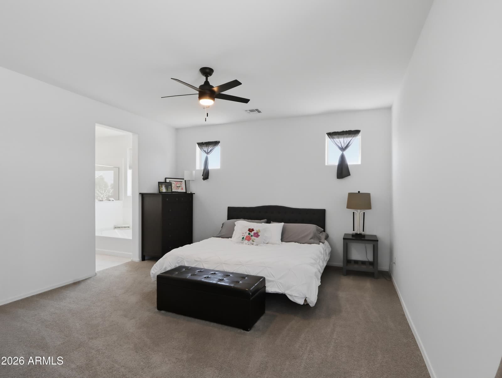 7413 W ROVEY Avenue, Glendale, AZ 85303 — photo 7 of 17