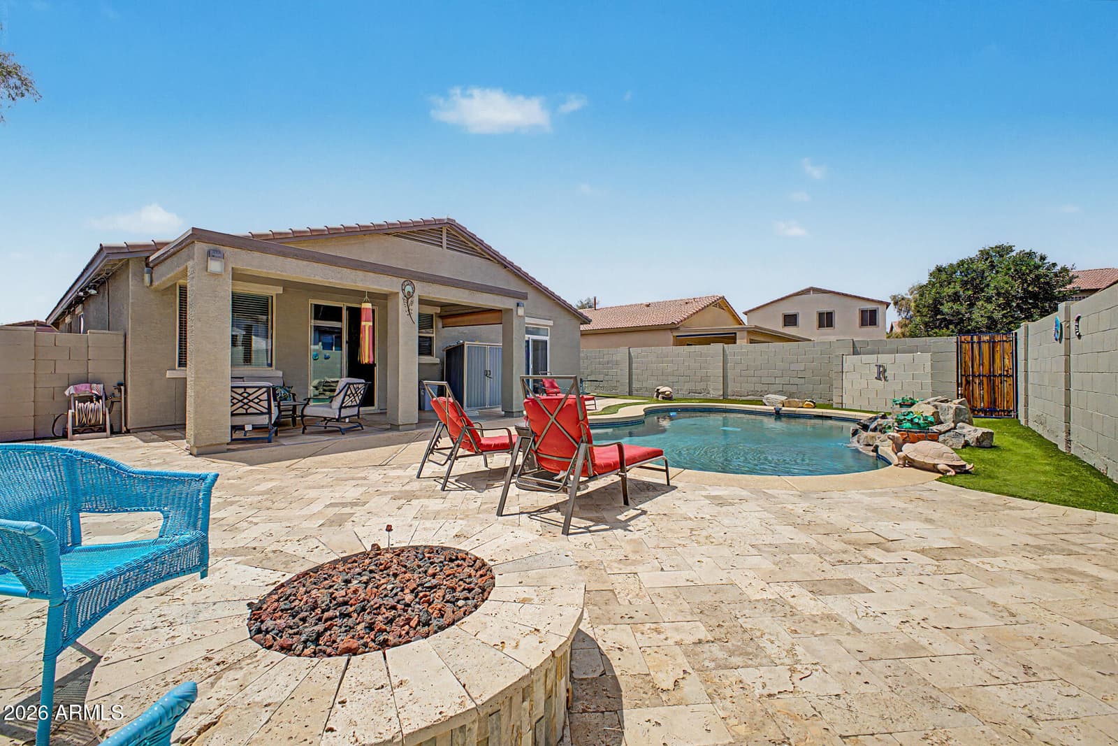 196 E GOLD DUST Way, San Tan Valley, AZ 85143 — photo 2 of 40
