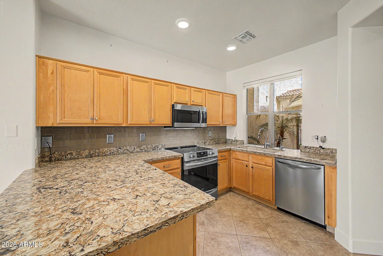 1024 E FRYE Road 1065, Phoenix, AZ 85048 — photo 11 of 53