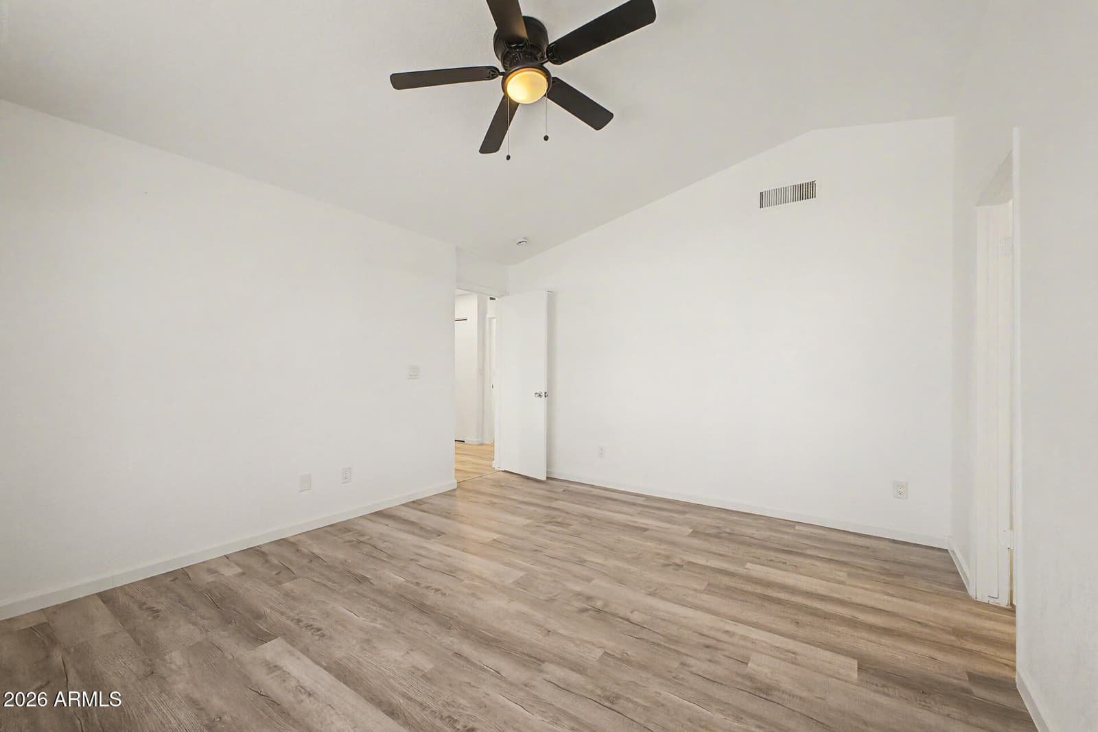 4321 E BROOKWOOD Court, Phoenix, AZ 85048 — photo 16 of 32