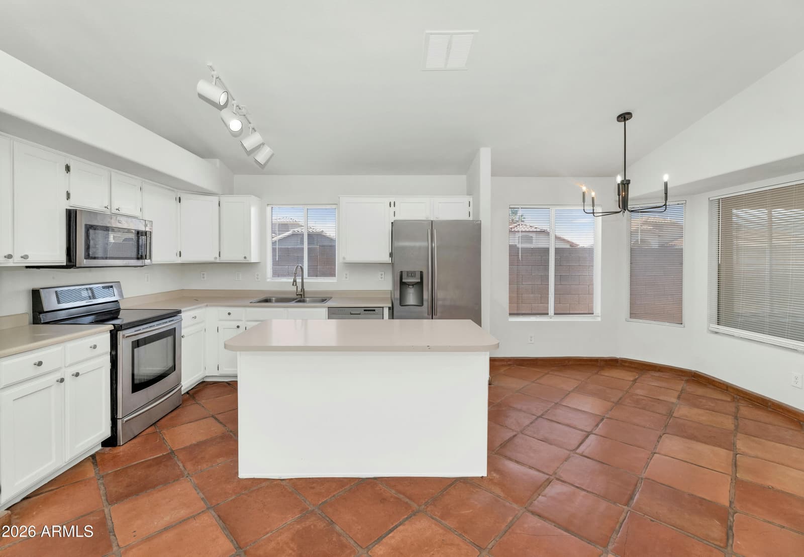2706 N 122ND Avenue, Avondale, AZ 85392 — photo 4 of 20