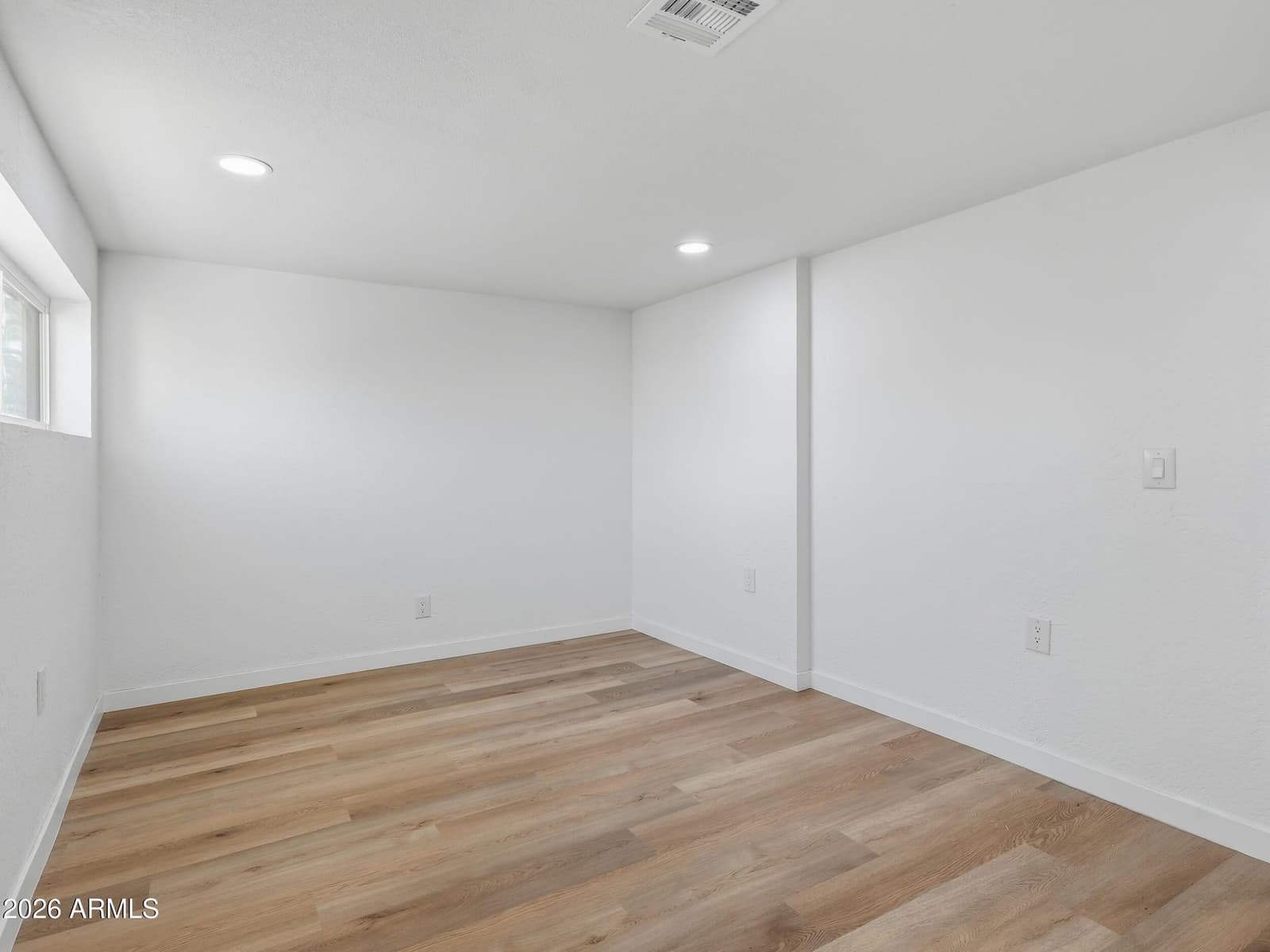 8025 N 11TH Place, Phoenix, AZ 85020 — photo 17 of 56