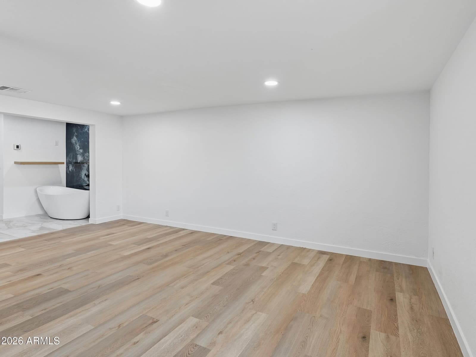 8025 N 11TH Place, Phoenix, AZ 85020 — photo 32 of 56