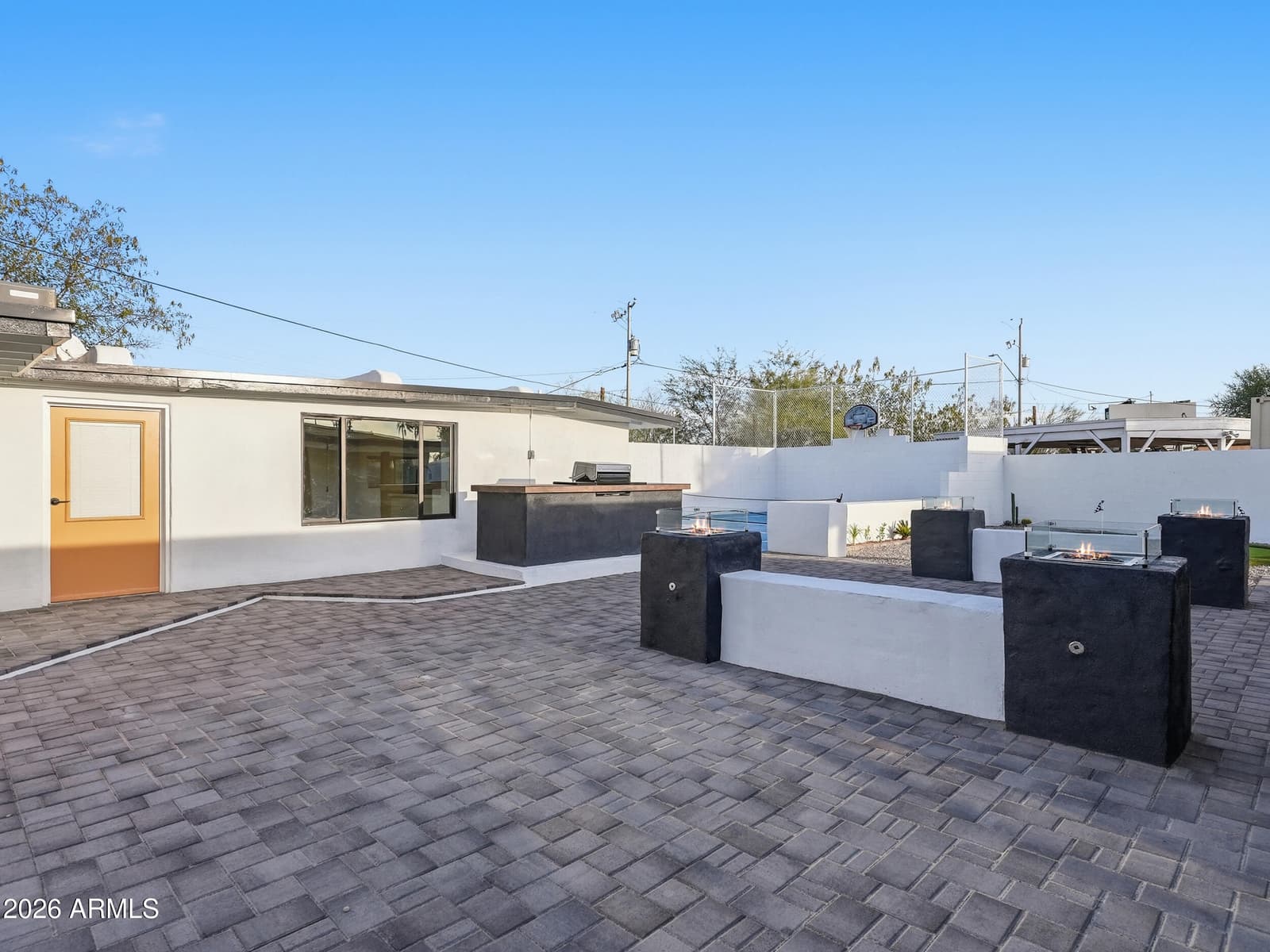 8025 N 11TH Place, Phoenix, AZ 85020 — photo 36 of 56