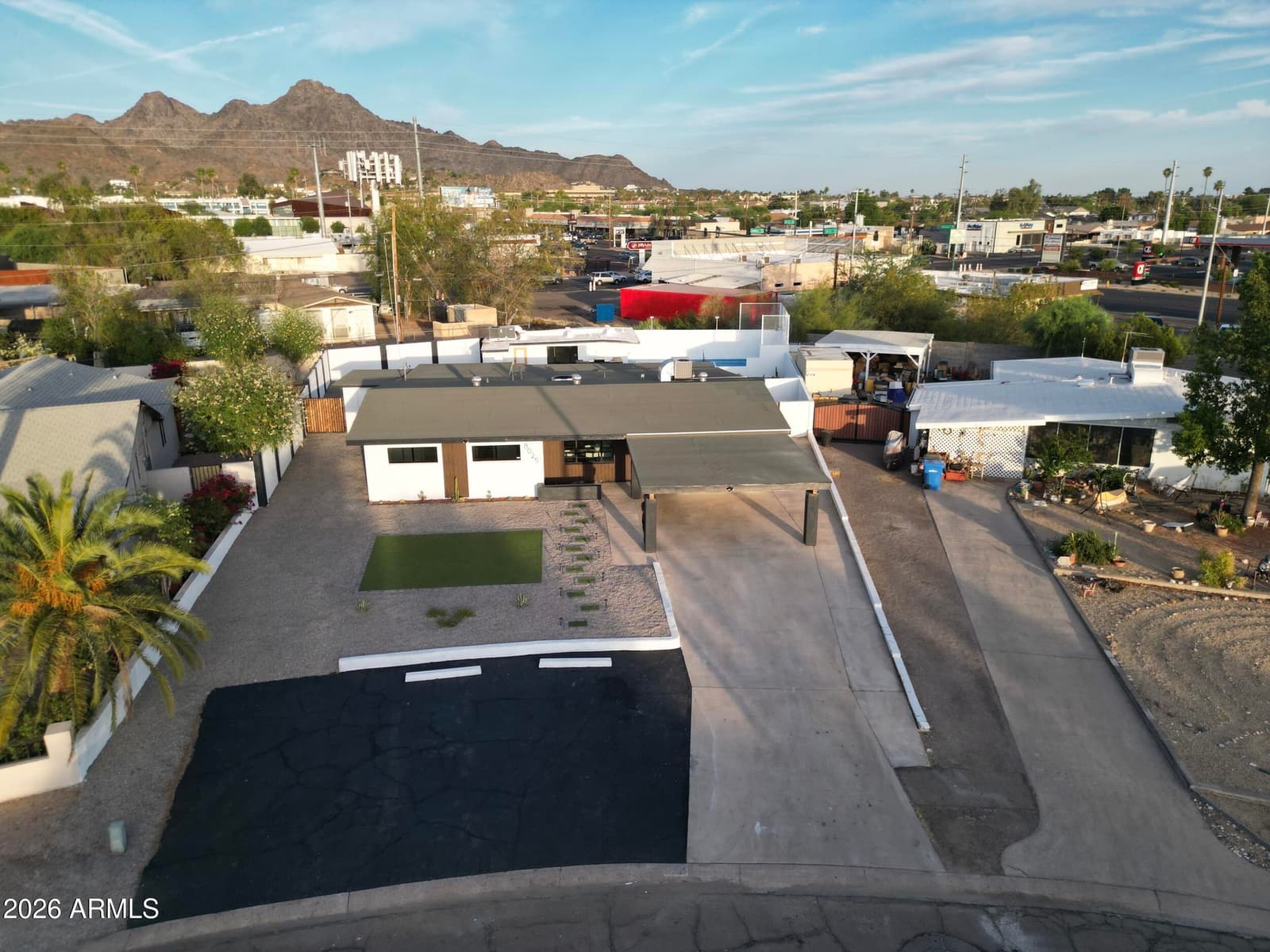 8025 N 11TH Place, Phoenix, AZ 85020 — photo 44 of 56