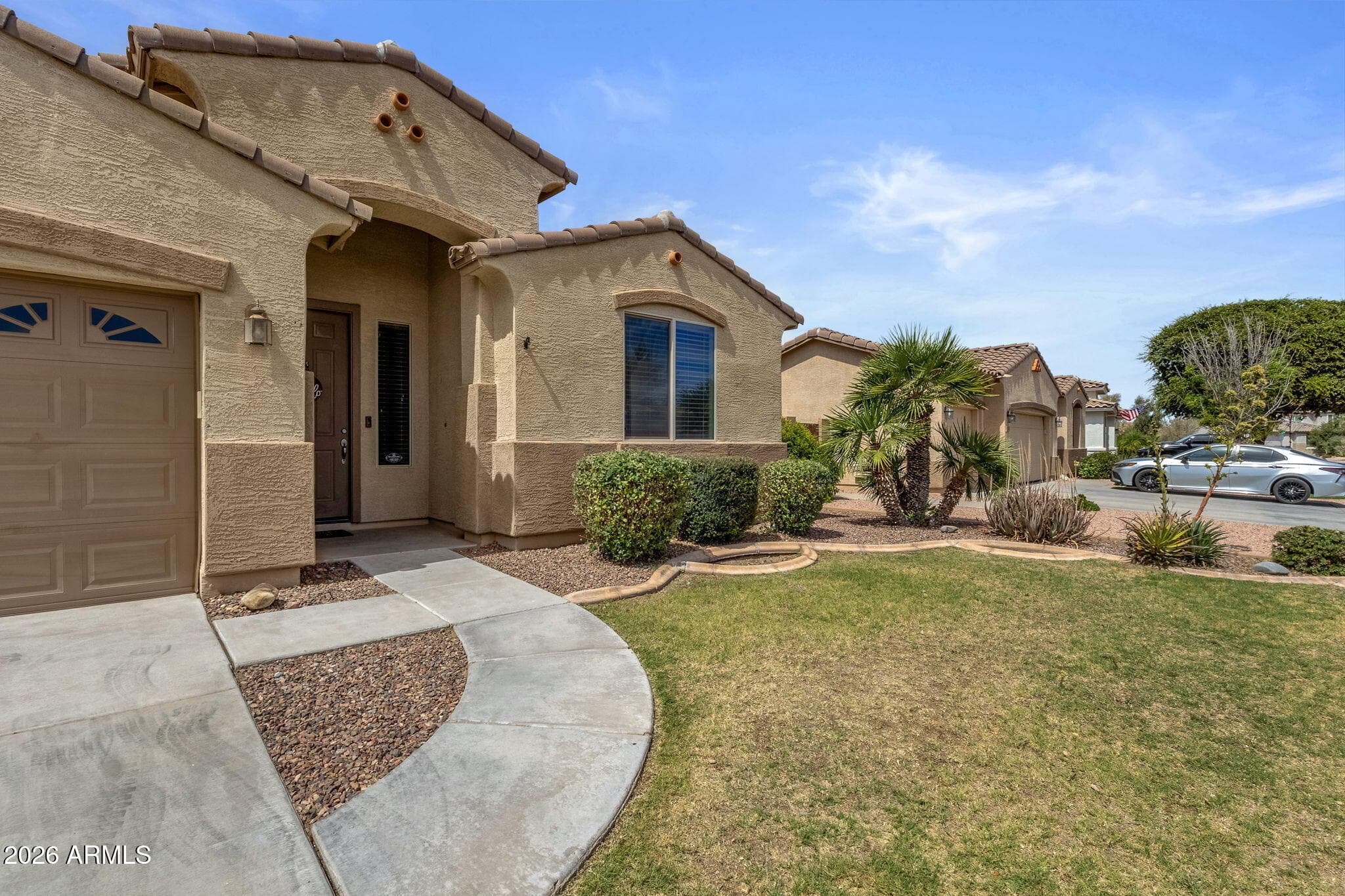 1013 W BRANGUS Way, San Tan Valley, AZ 85143 — photo 4 of 38