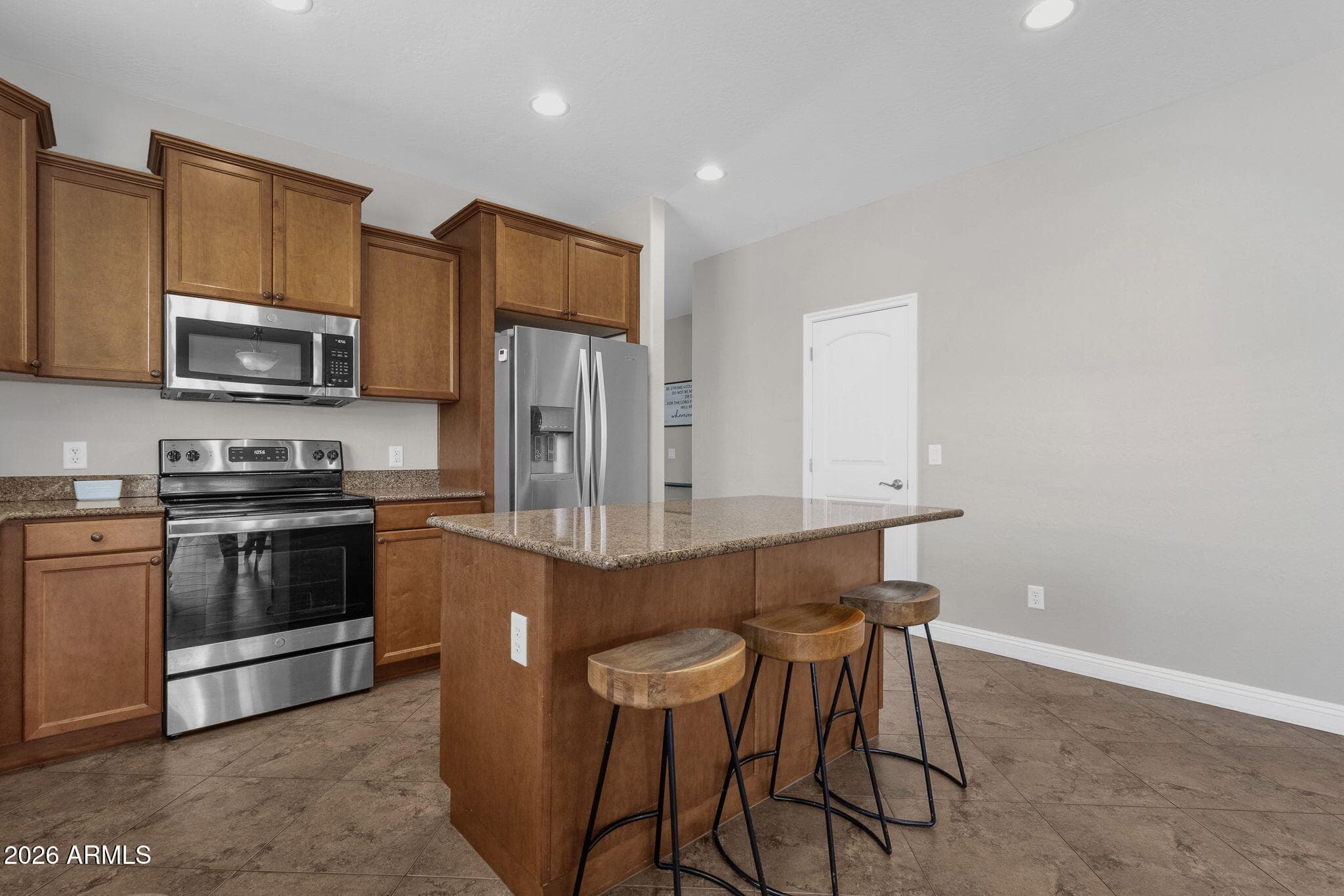1013 W BRANGUS Way, San Tan Valley, AZ 85143 — photo 10 of 38