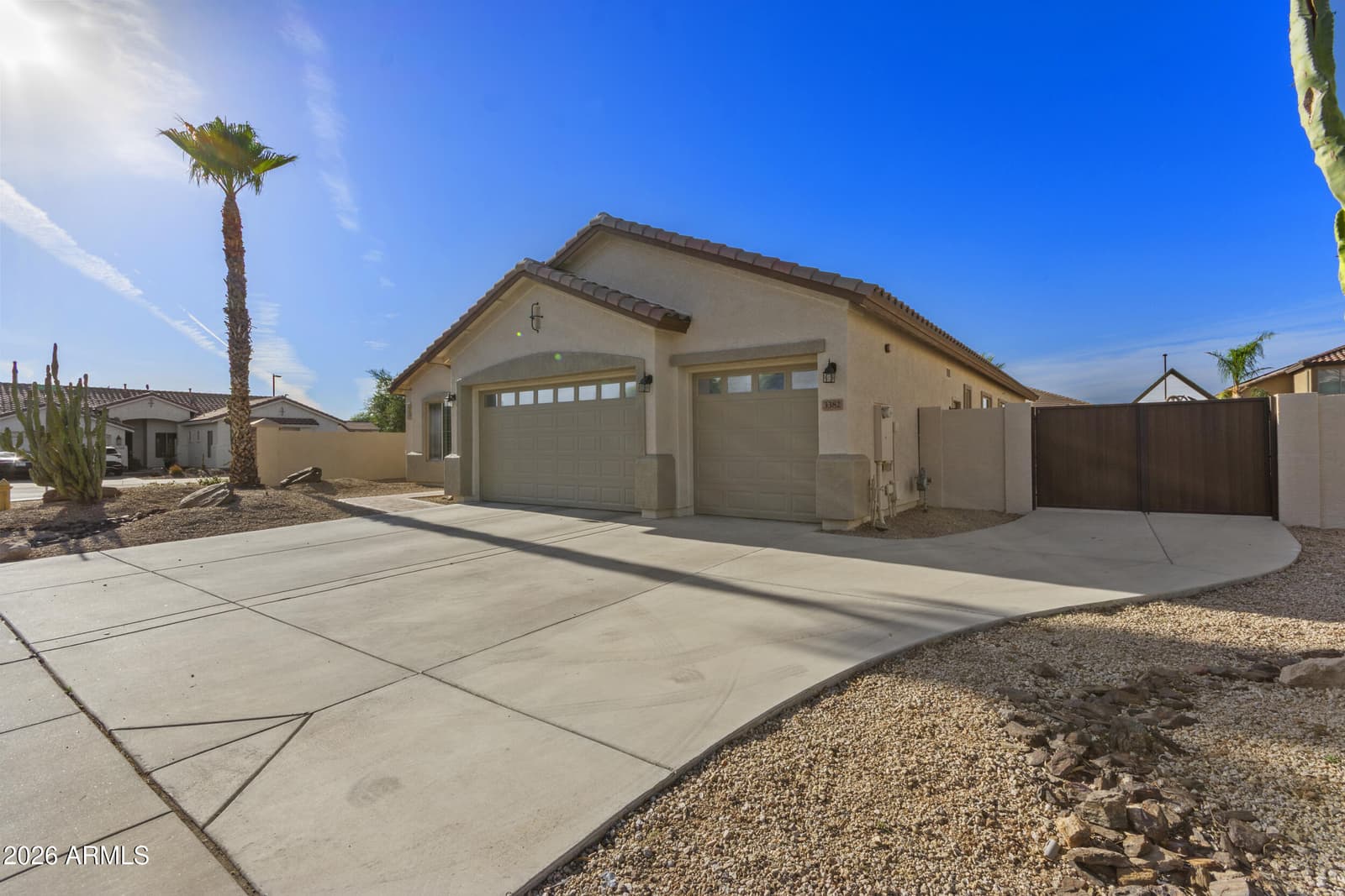 3382 E FANDANGO Drive, Gilbert, AZ 85298 — photo 6 of 63