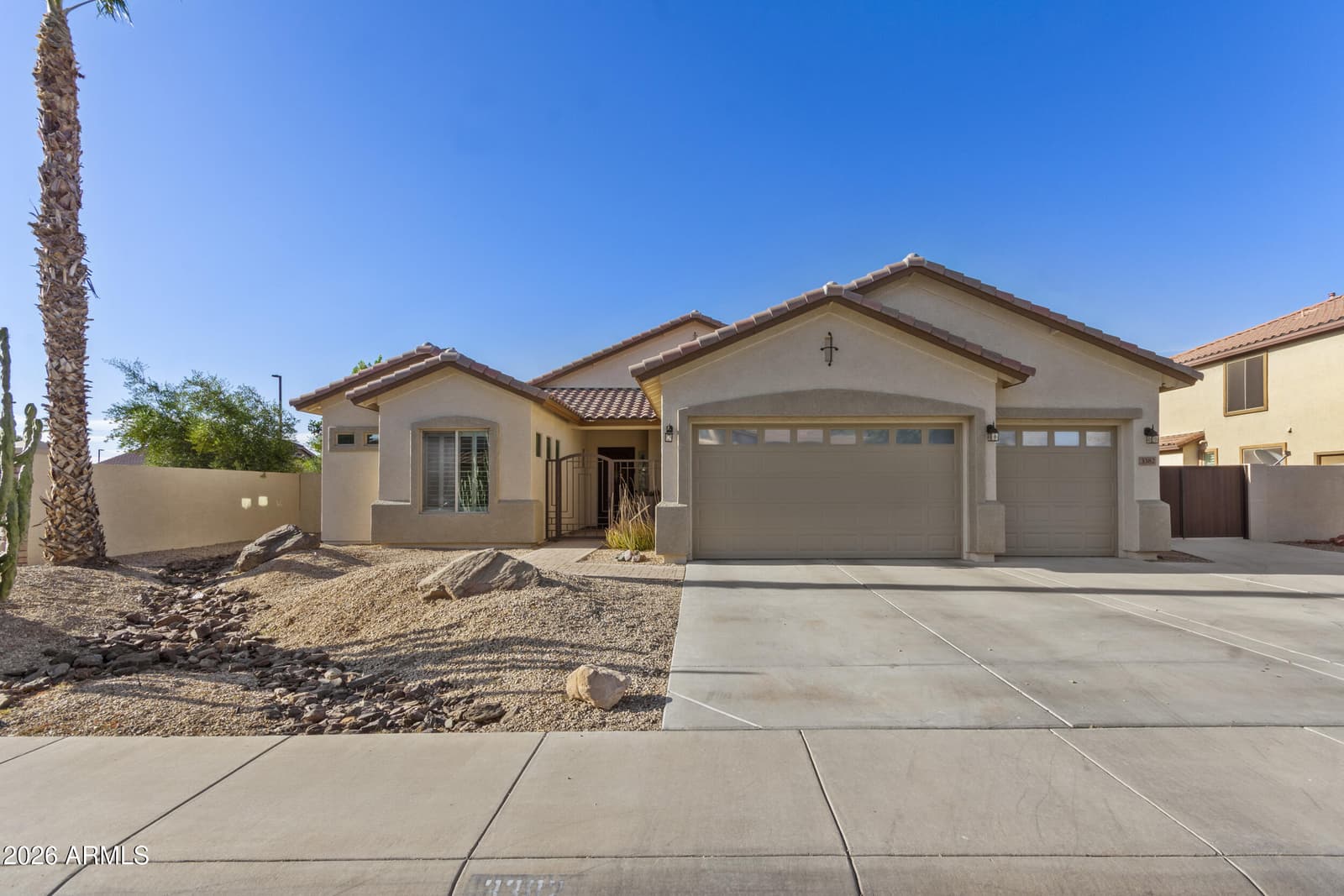 3382 E FANDANGO Drive, Gilbert, AZ 85298 — photo 7 of 63