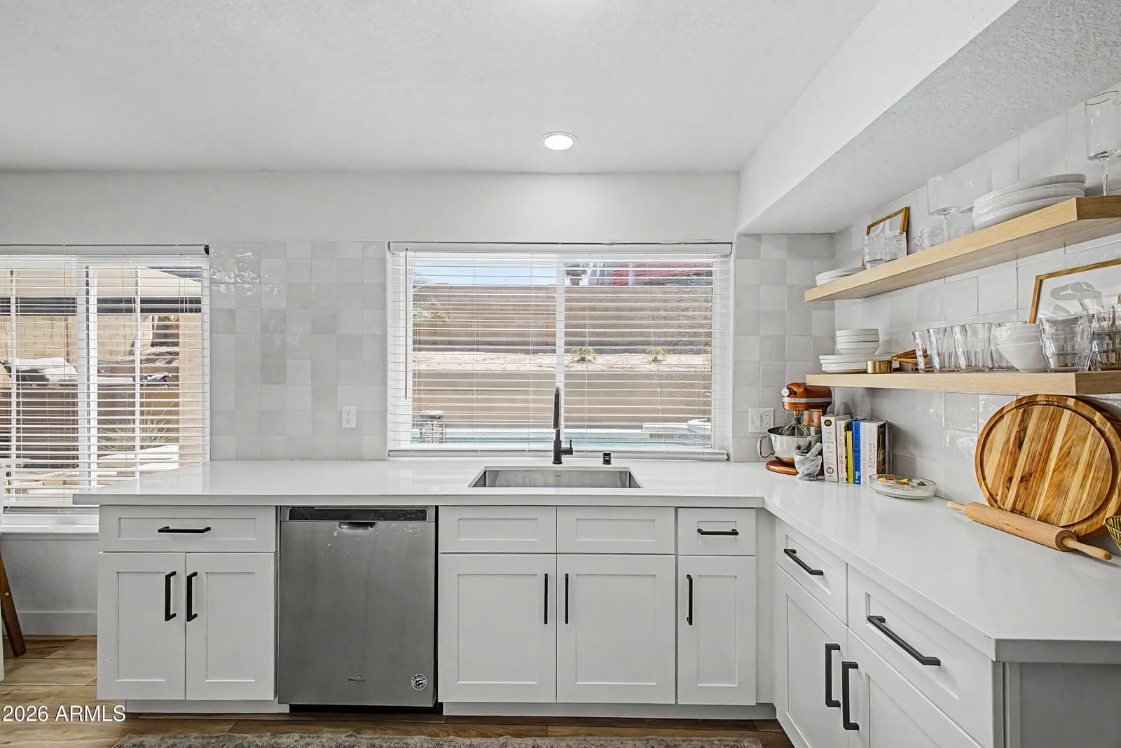 14227 N 22ND Street, Phoenix, AZ 85022 — photo 5 of 34