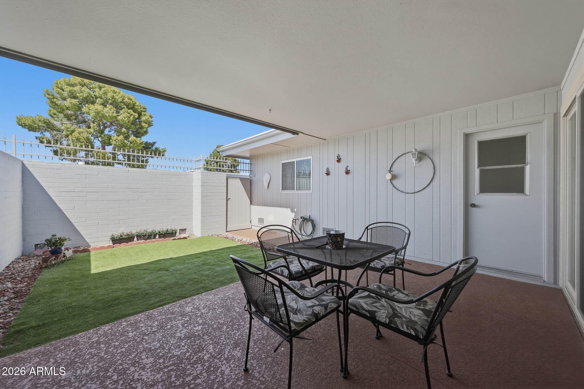 13817 N 109TH Avenue, Sun City, AZ 85351 — photo 1 of 23