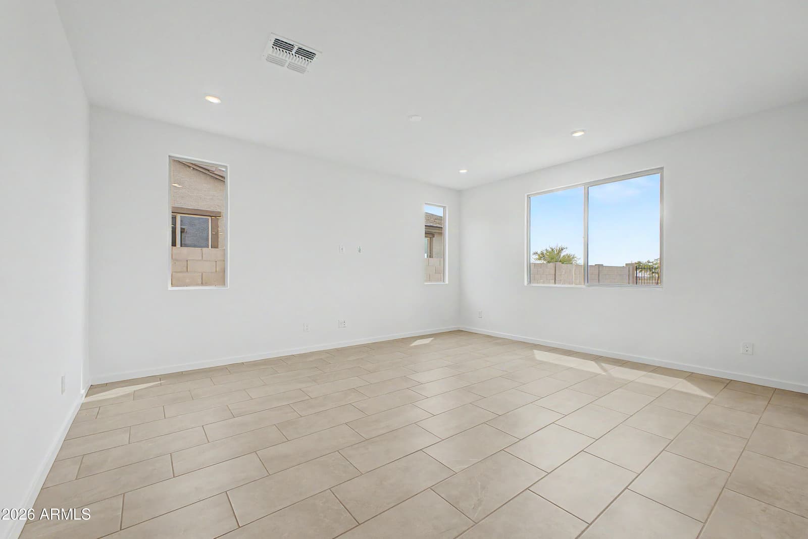 15579 W HACKAMORE Drive, Surprise, AZ 85387 — photo 8 of 42