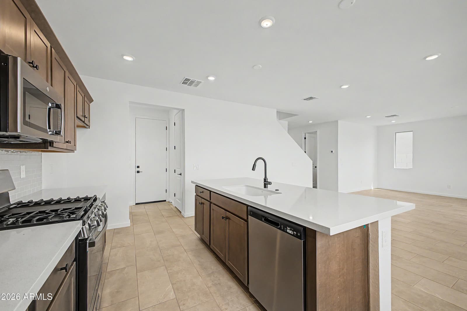 15579 W HACKAMORE Drive, Surprise, AZ 85387 — photo 13 of 42