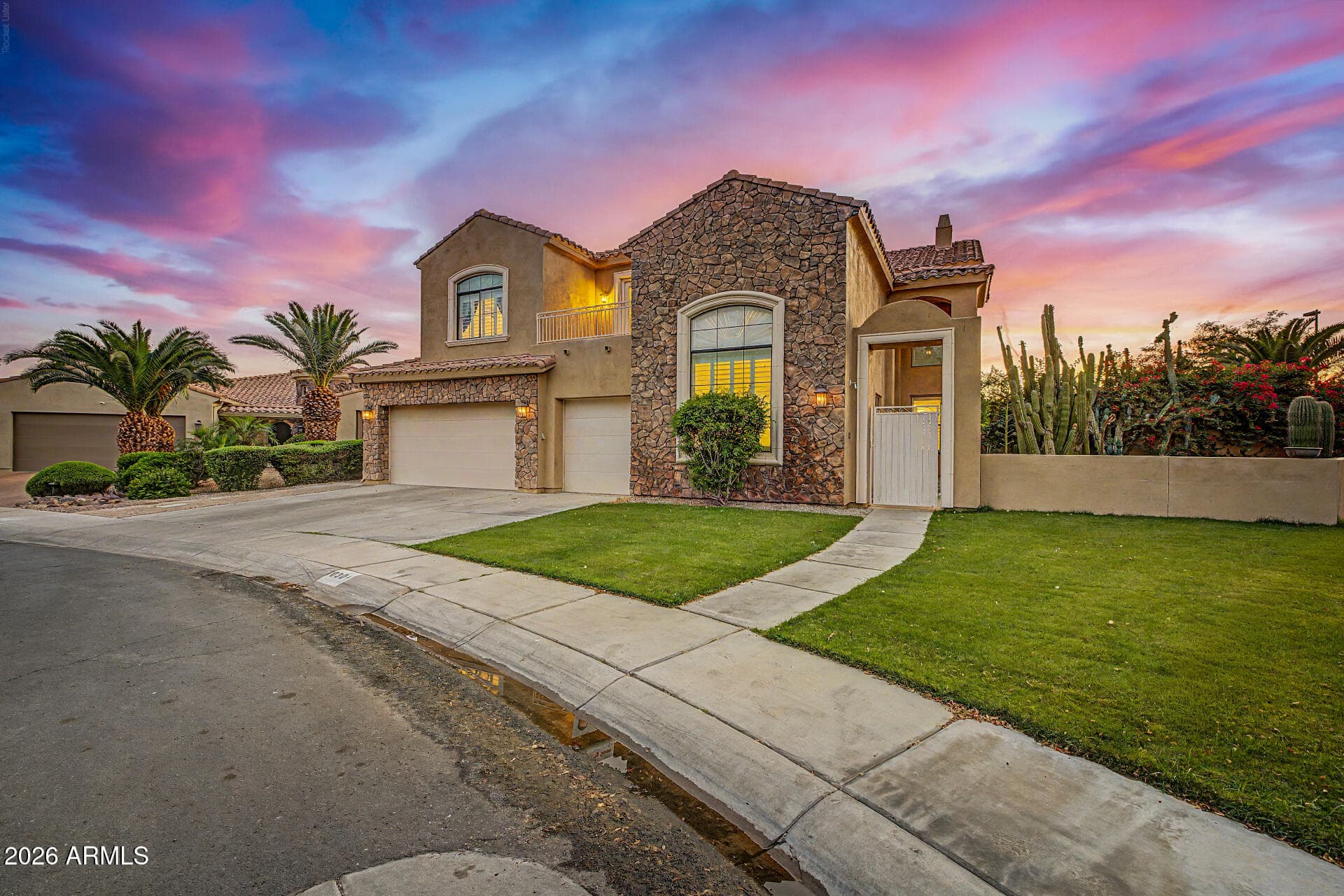 1030 W CALYPSO Court, Gilbert, AZ 85233 — photo 9 of 76
