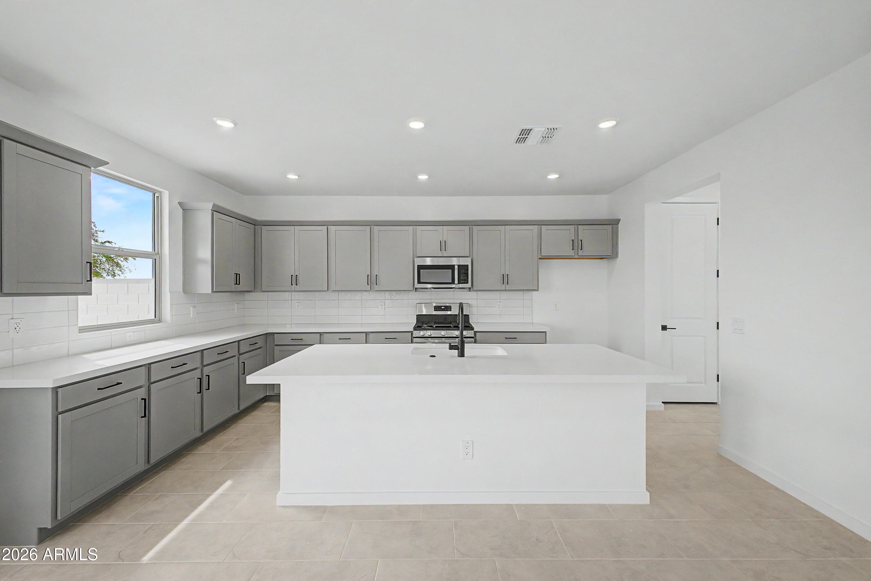 25123 N 155TH Drive, Surprise, AZ 85387 — photo 12 of 40