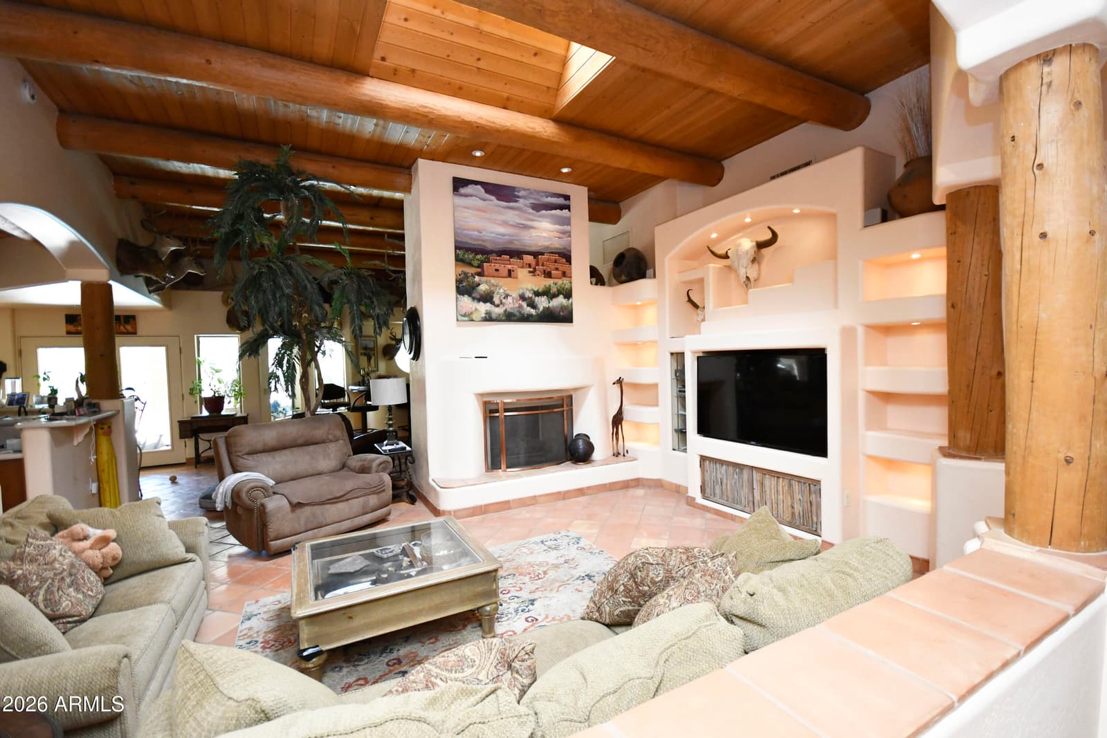 4701 W MISTY WILLOW Lane, Glendale, AZ 85310 — photo 8 of 47