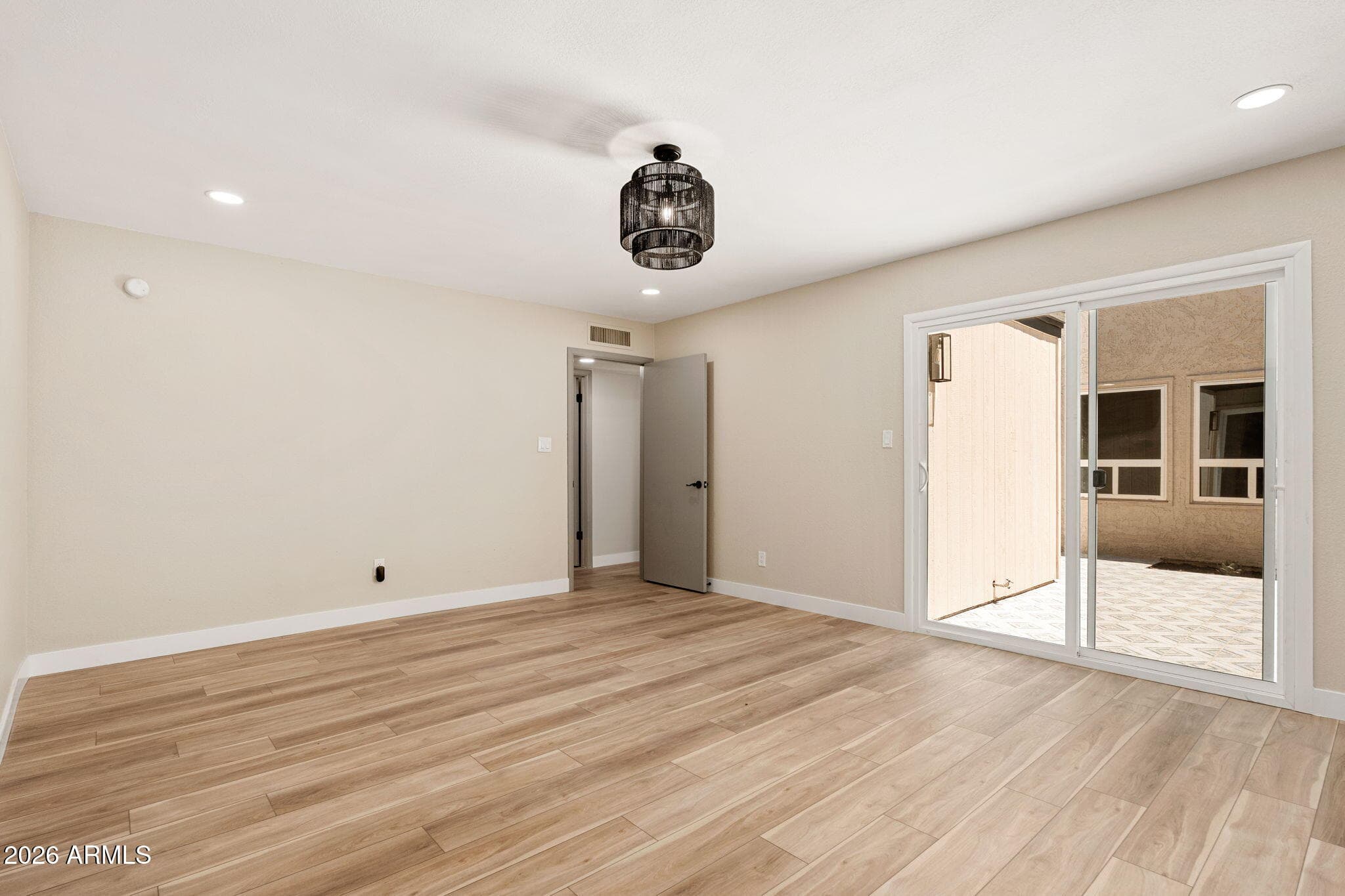 2808 N 61ST Street, Scottsdale, AZ 85257 — photo 13 of 34