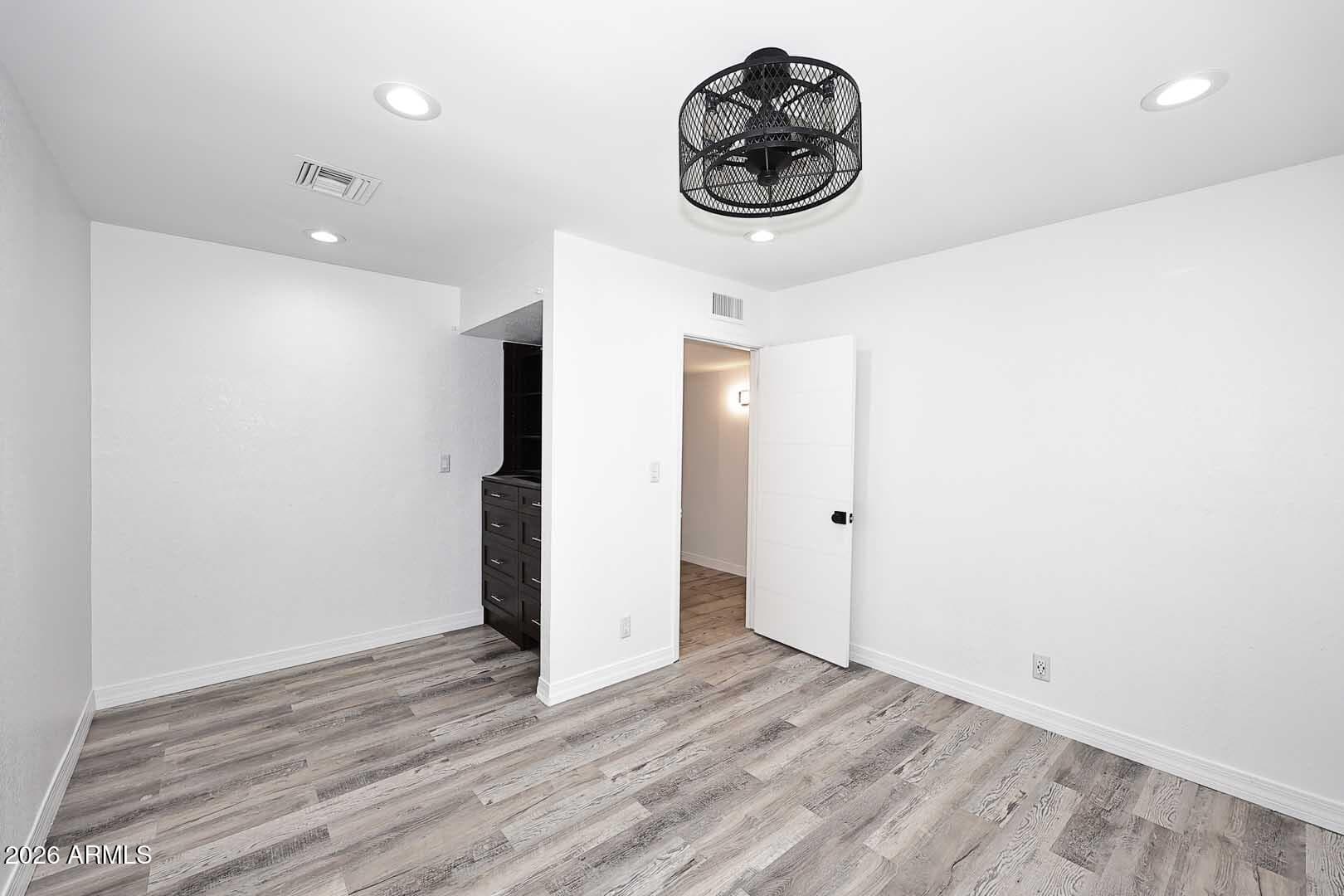 1037 E ACOMA Drive, Phoenix, AZ 85022 — photo 27 of 50