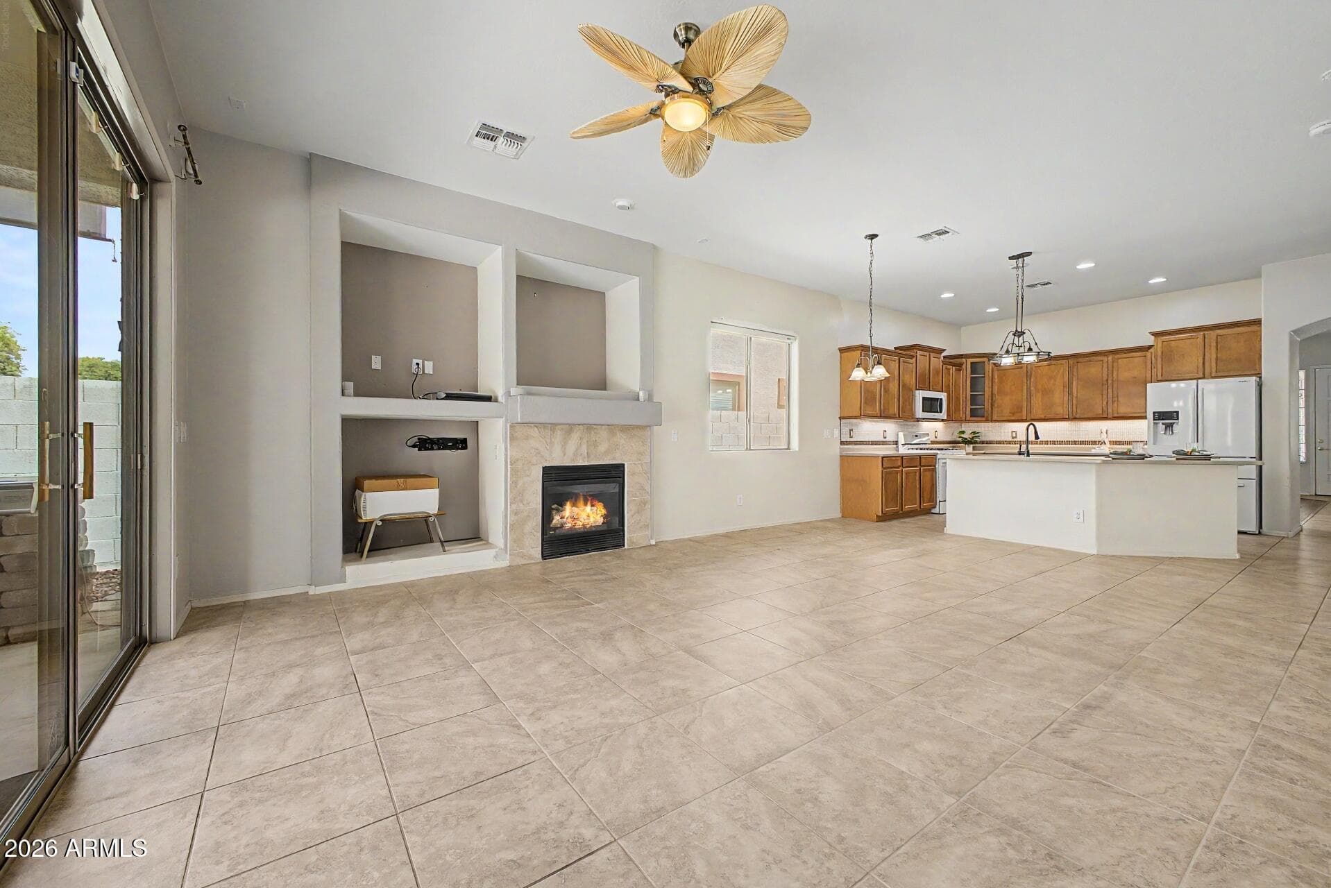 13570 W CARIBBEAN Lane, Surprise, AZ 85379 — photo 23 of 60
