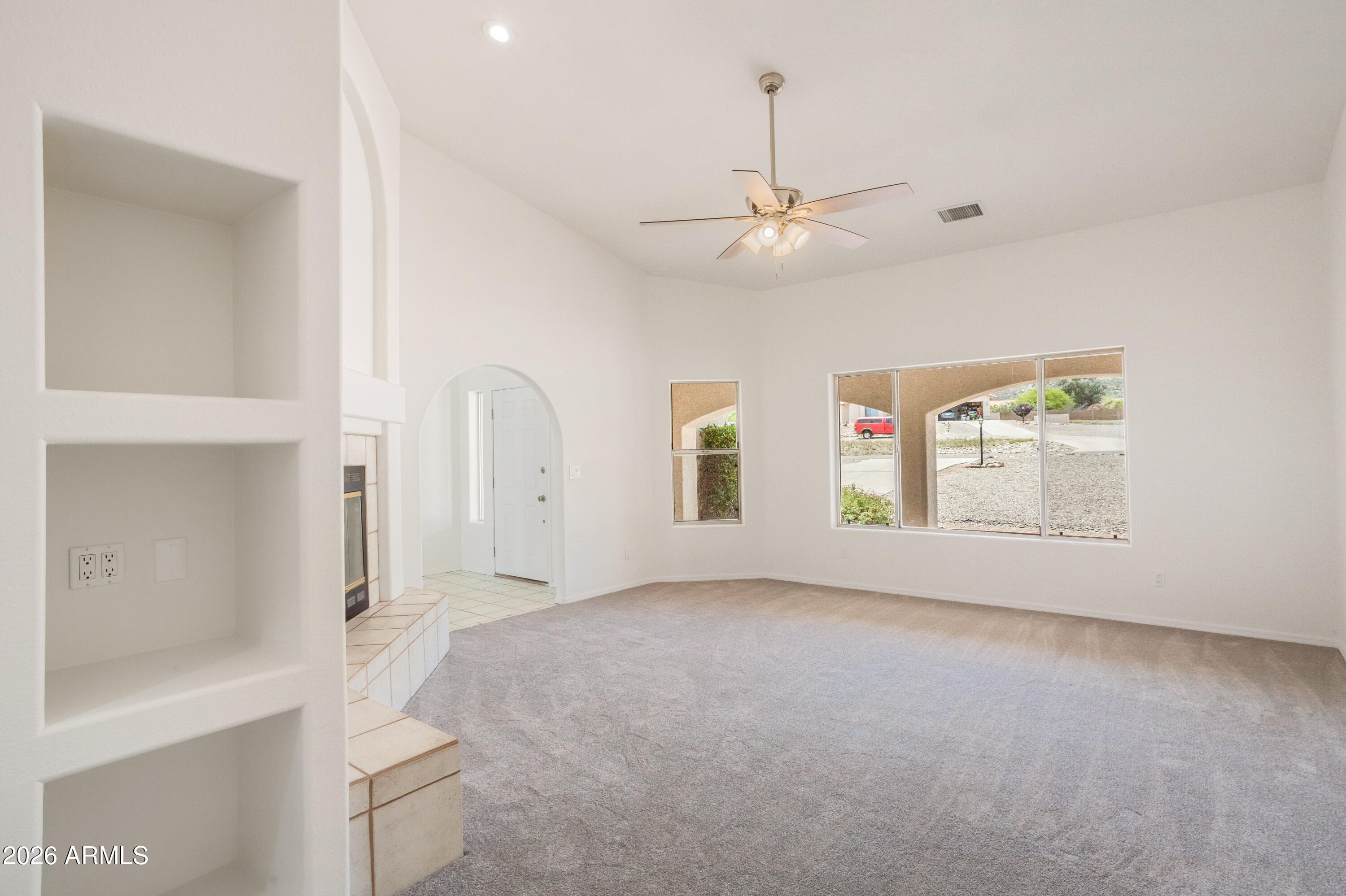 7517 S SILVERSTONE Avenue, Hereford, AZ 85615 — photo 8 of 36