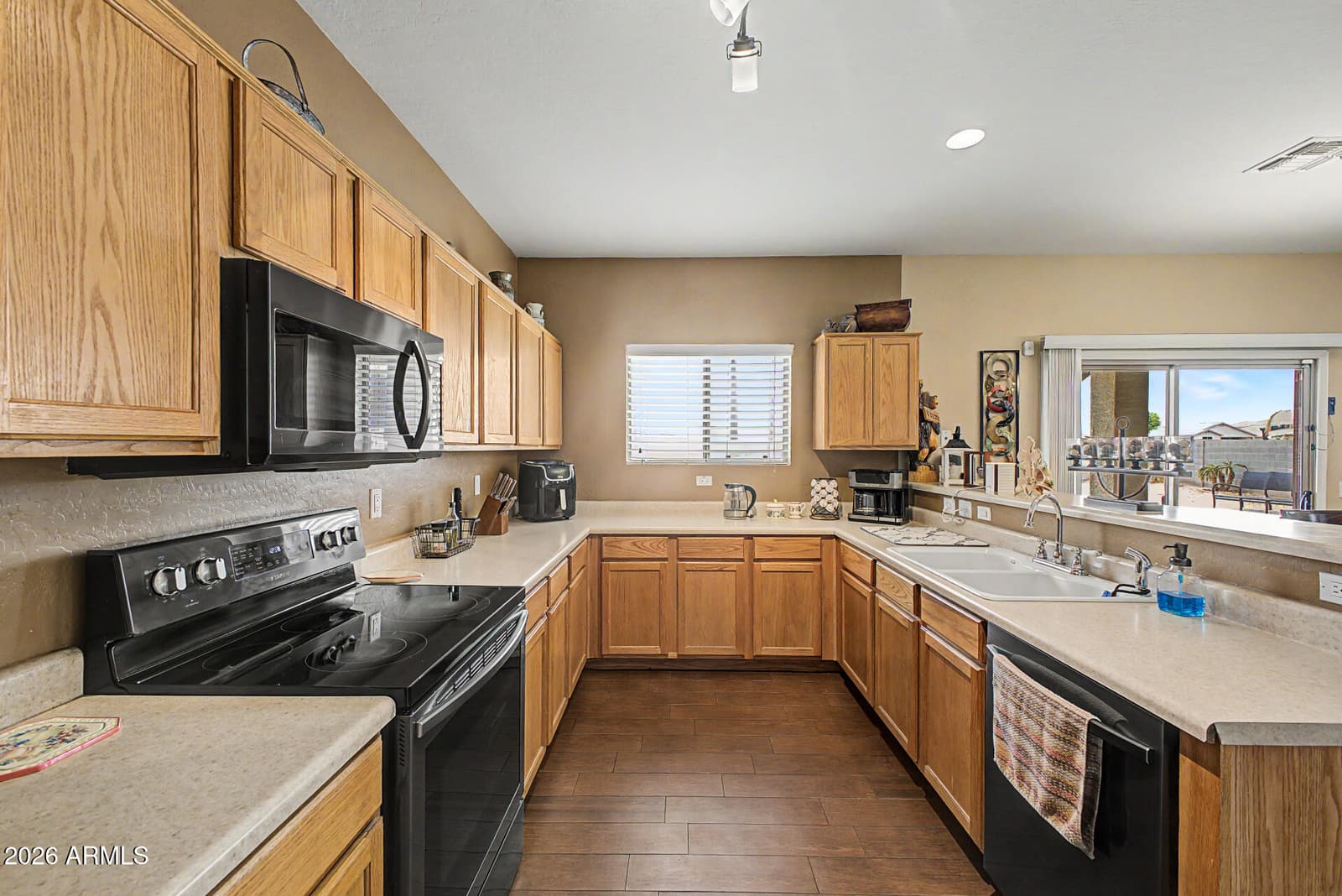 35479 N THURBER Road, San Tan Valley, AZ 85144 — photo 15 of 40